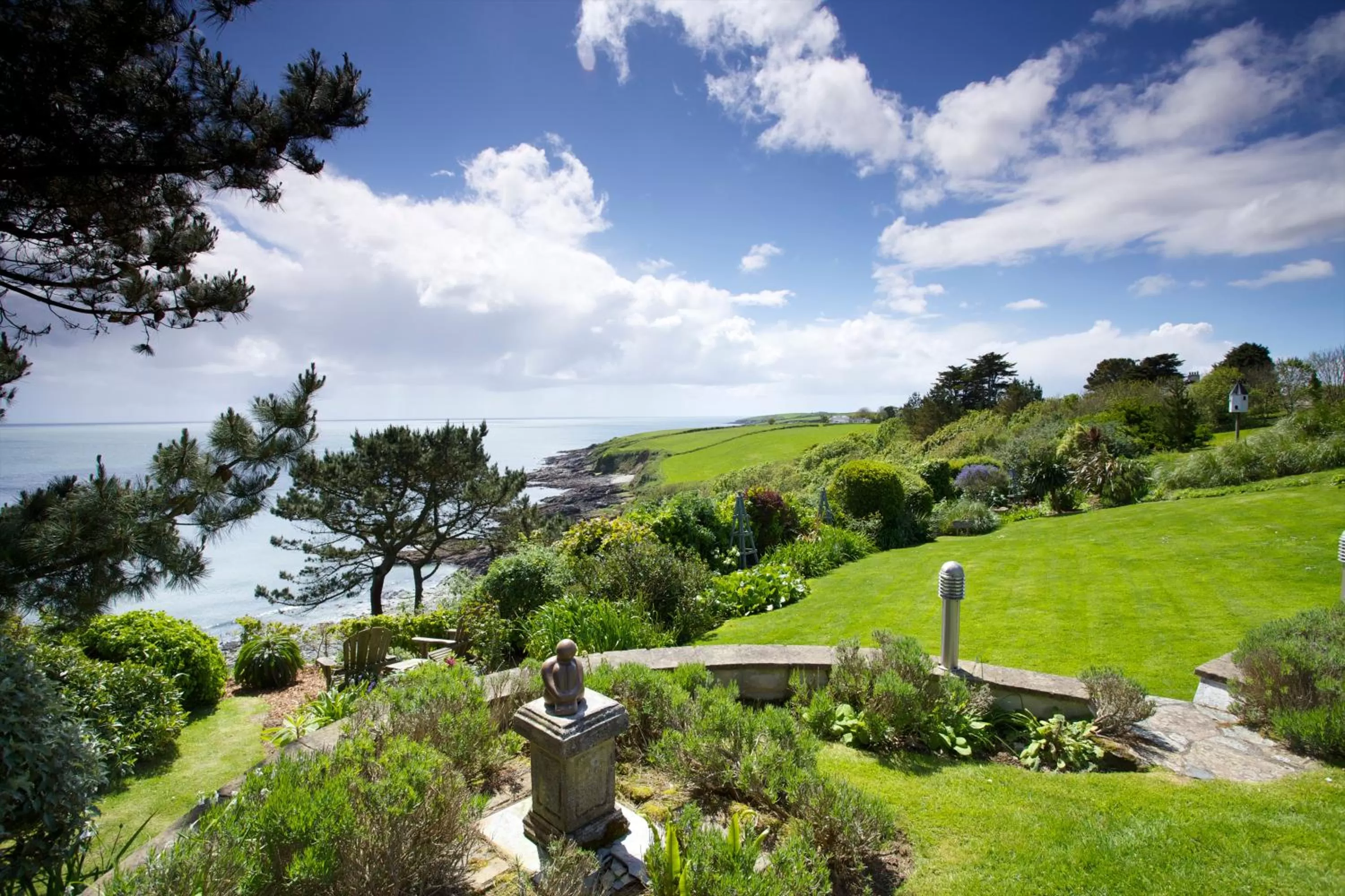 Garden in Driftwood B&B