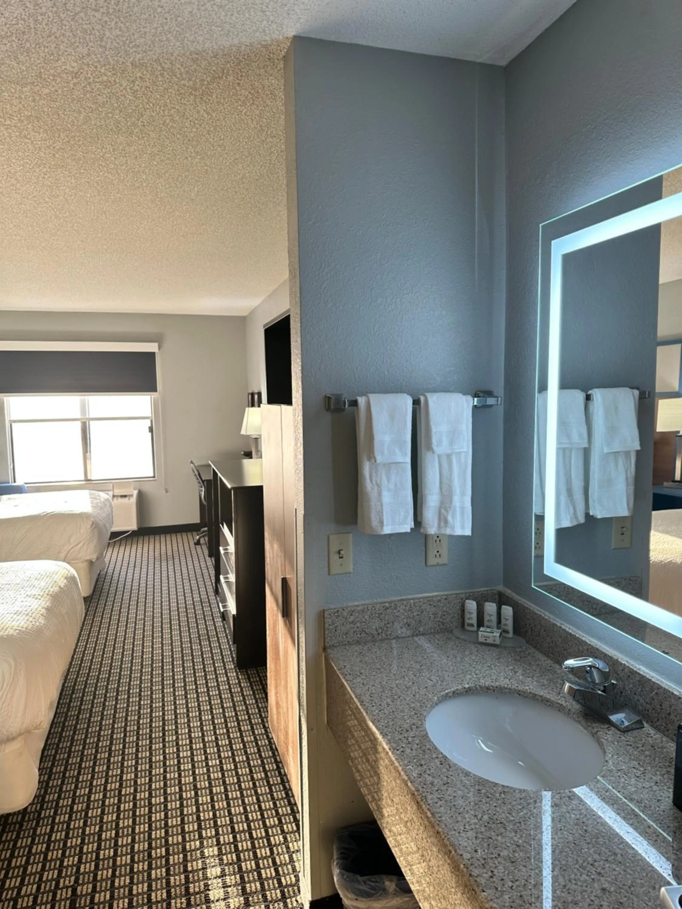 Bathroom in Quality Inn Reedsburg