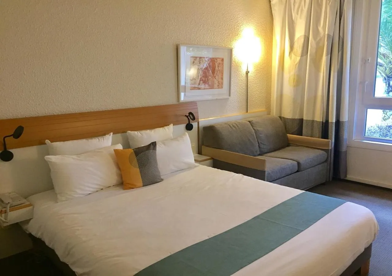Photo of the whole room, Bed in Novotel Marseille Est Porte d'Aubagne