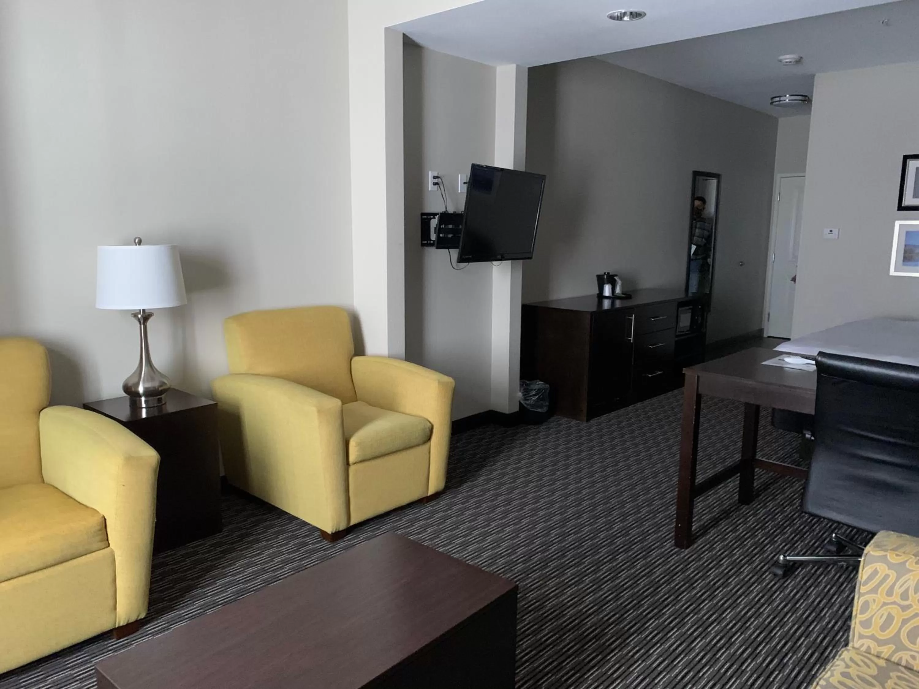 Seating area in La Quinta by Wyndham Billings