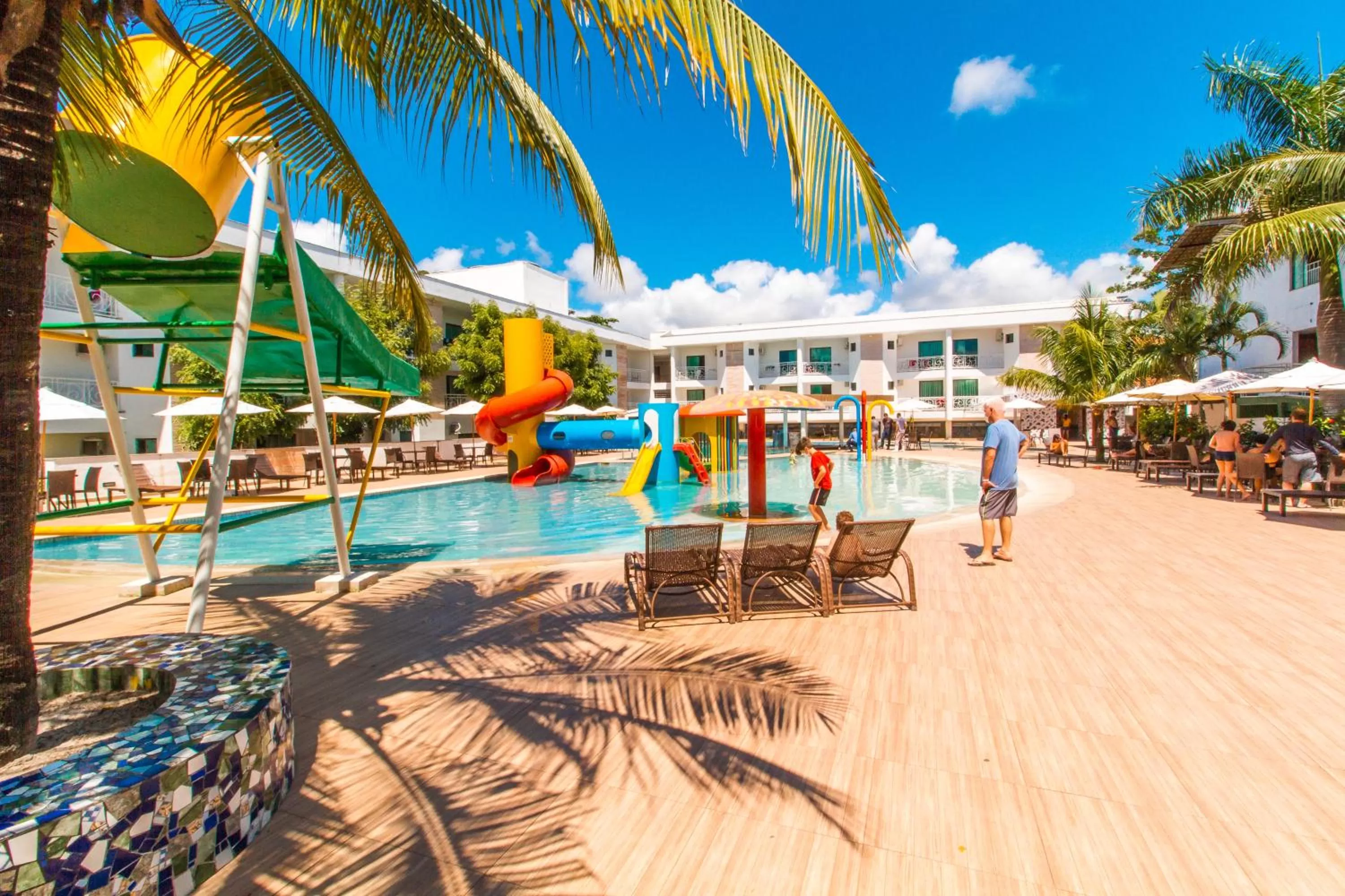 Aqua park in Portal Beach - Rede Soberano