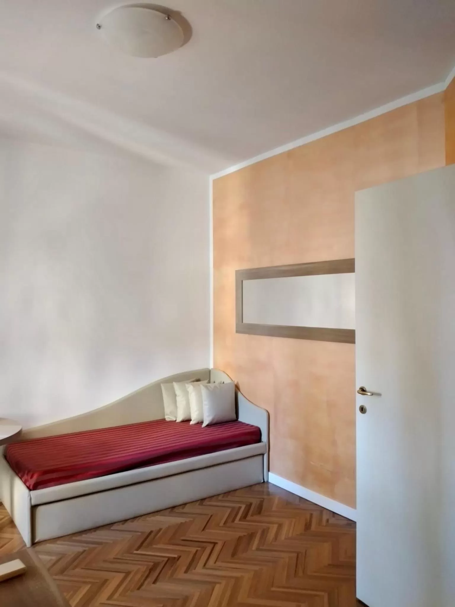 Bedroom, Bed in Hotel Astoria