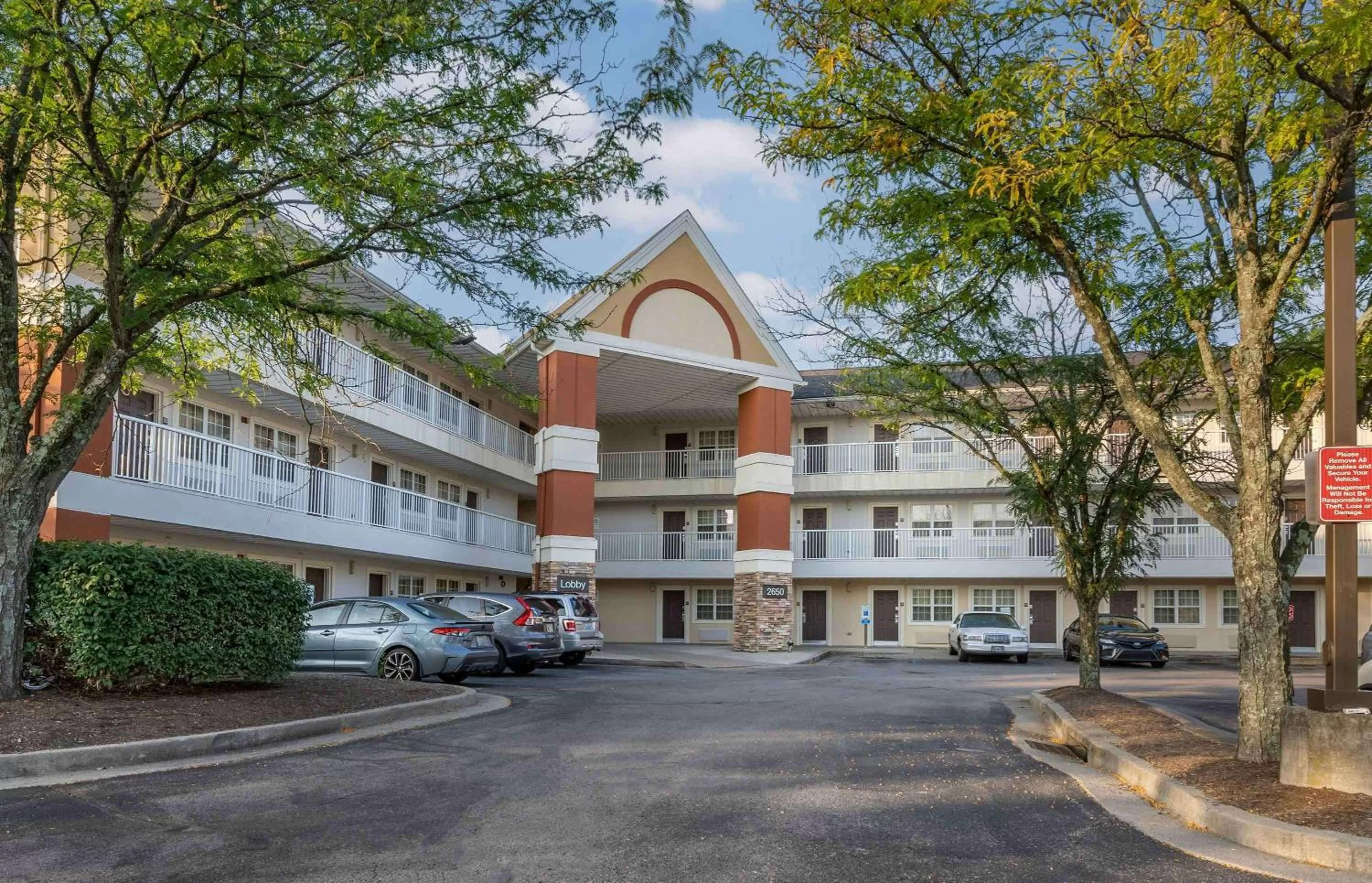 Property building in Extended Stay America Suites - Lexington - Nicholasville Road