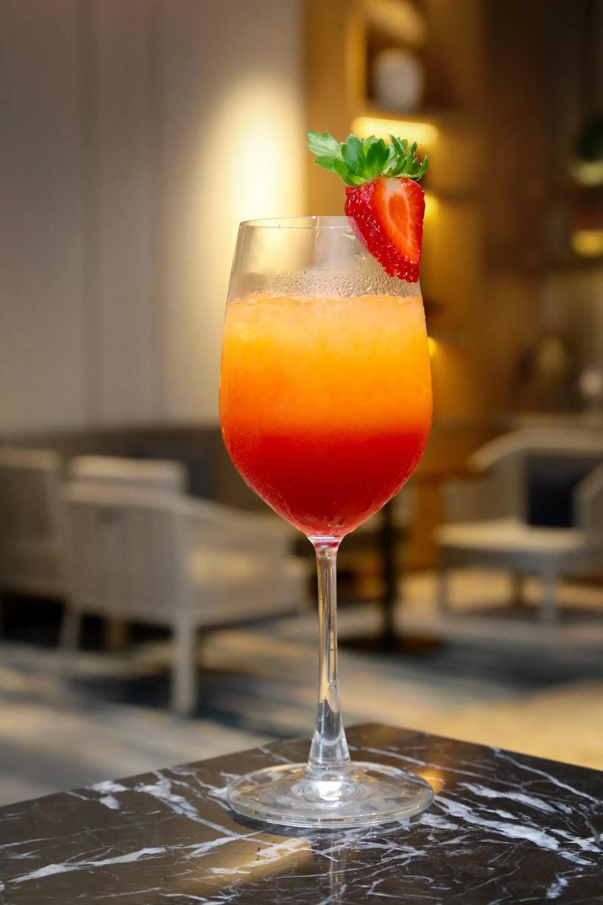 Food and drinks in Courtyard by Marriott Colombo