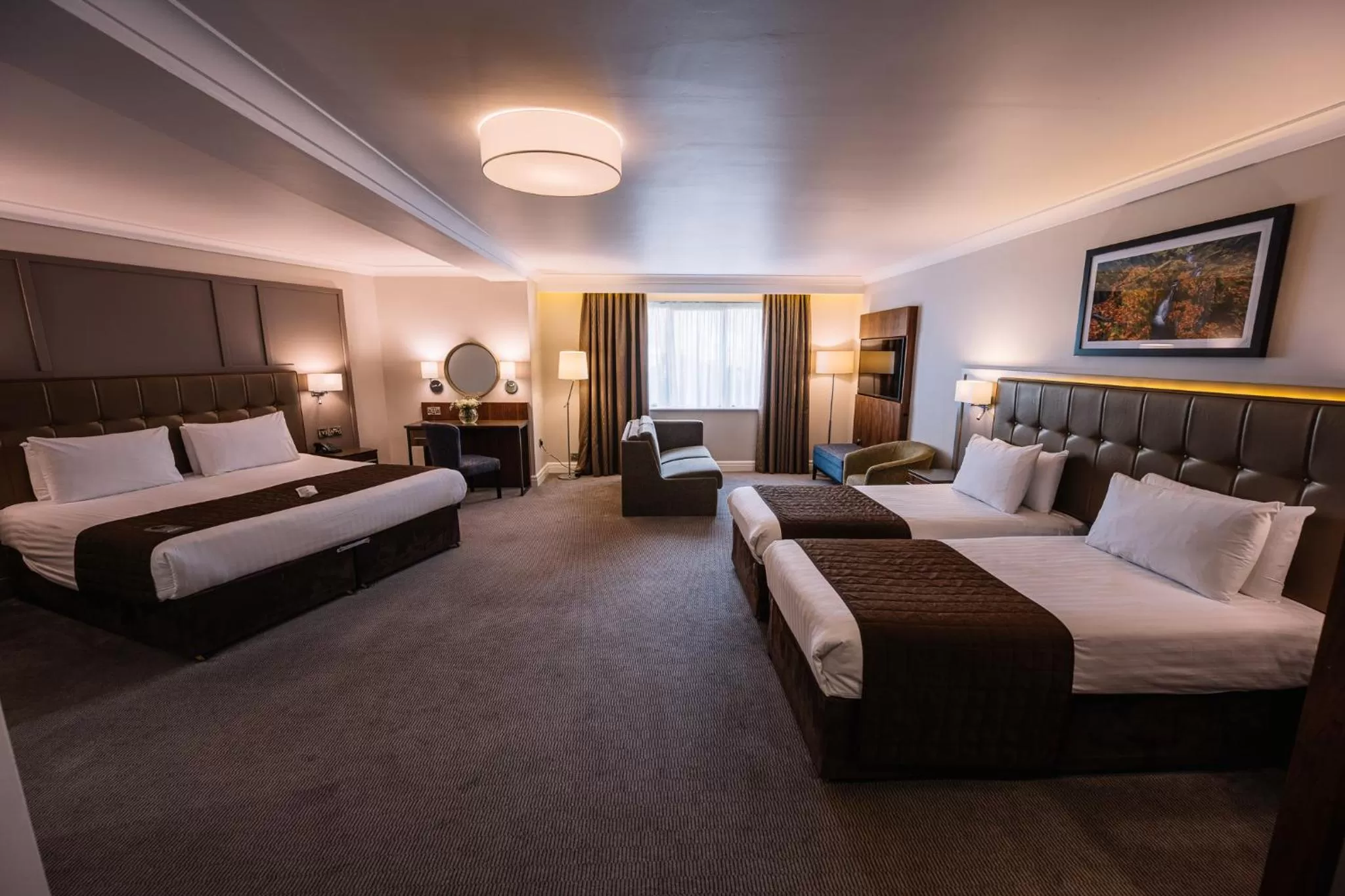 Family, Bed in Roe Valley Resort