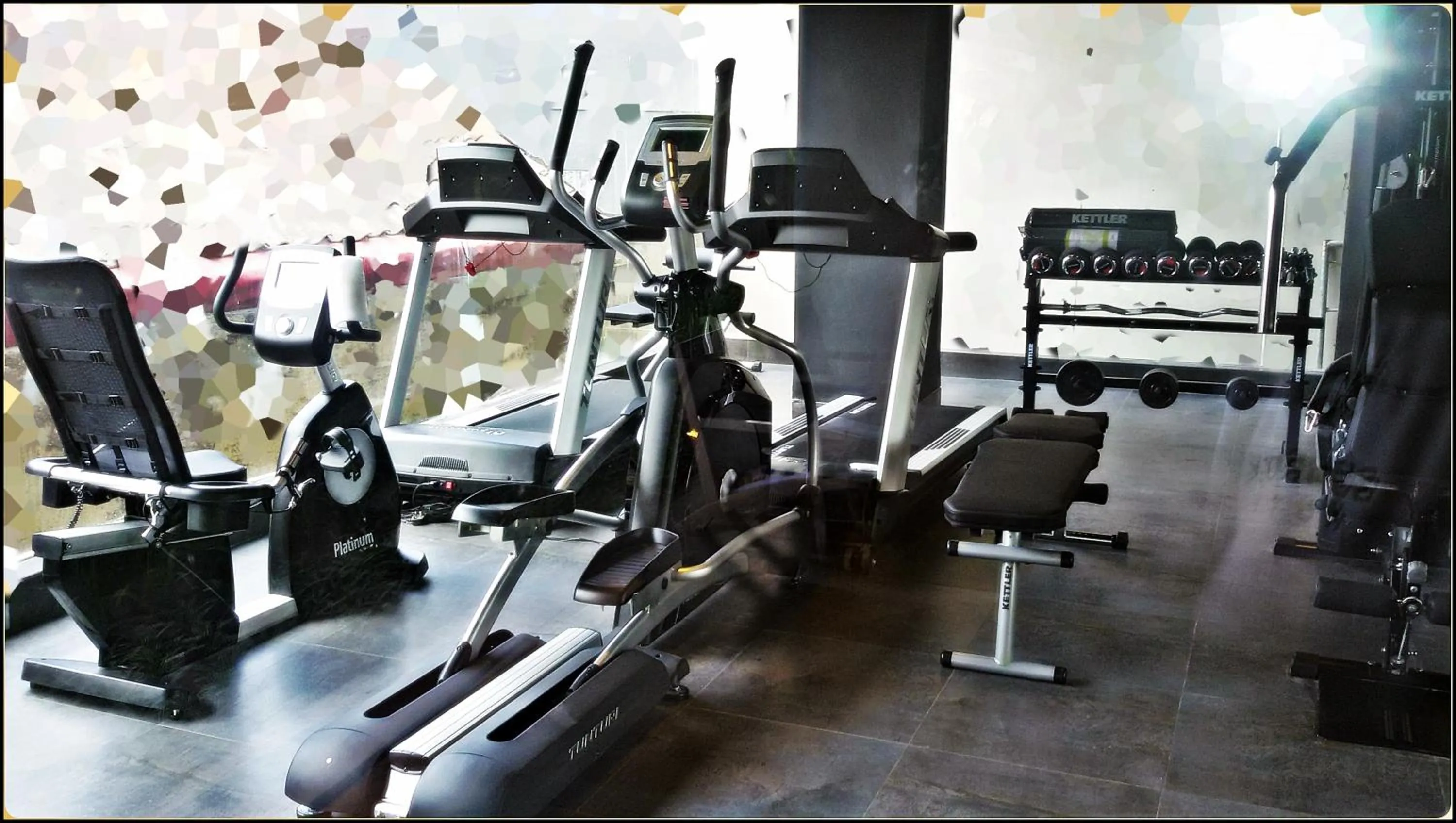 Fitness centre/facilities in Bedrock Hotel Kuta