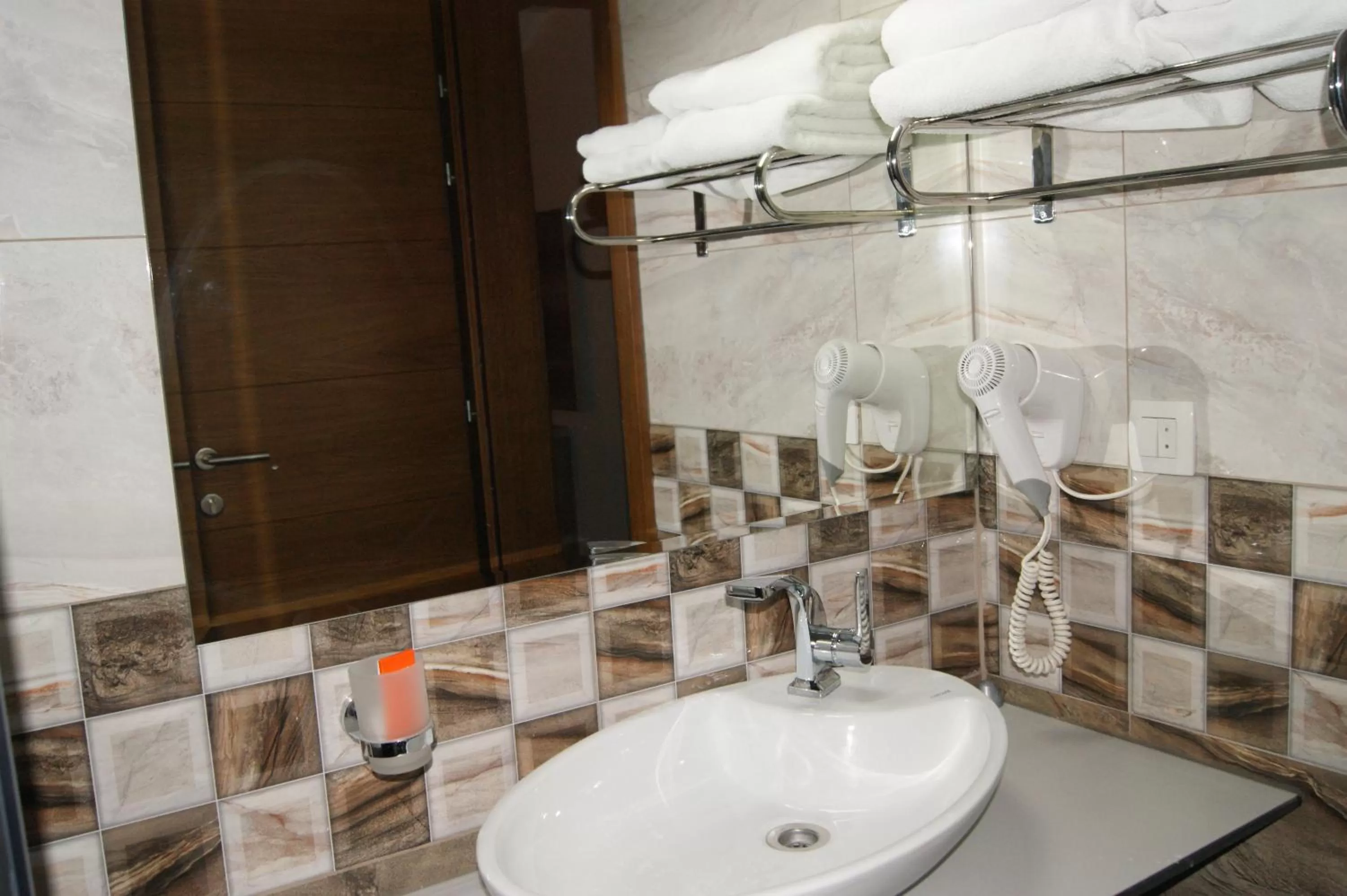 Toilet in Hotel Prizreni