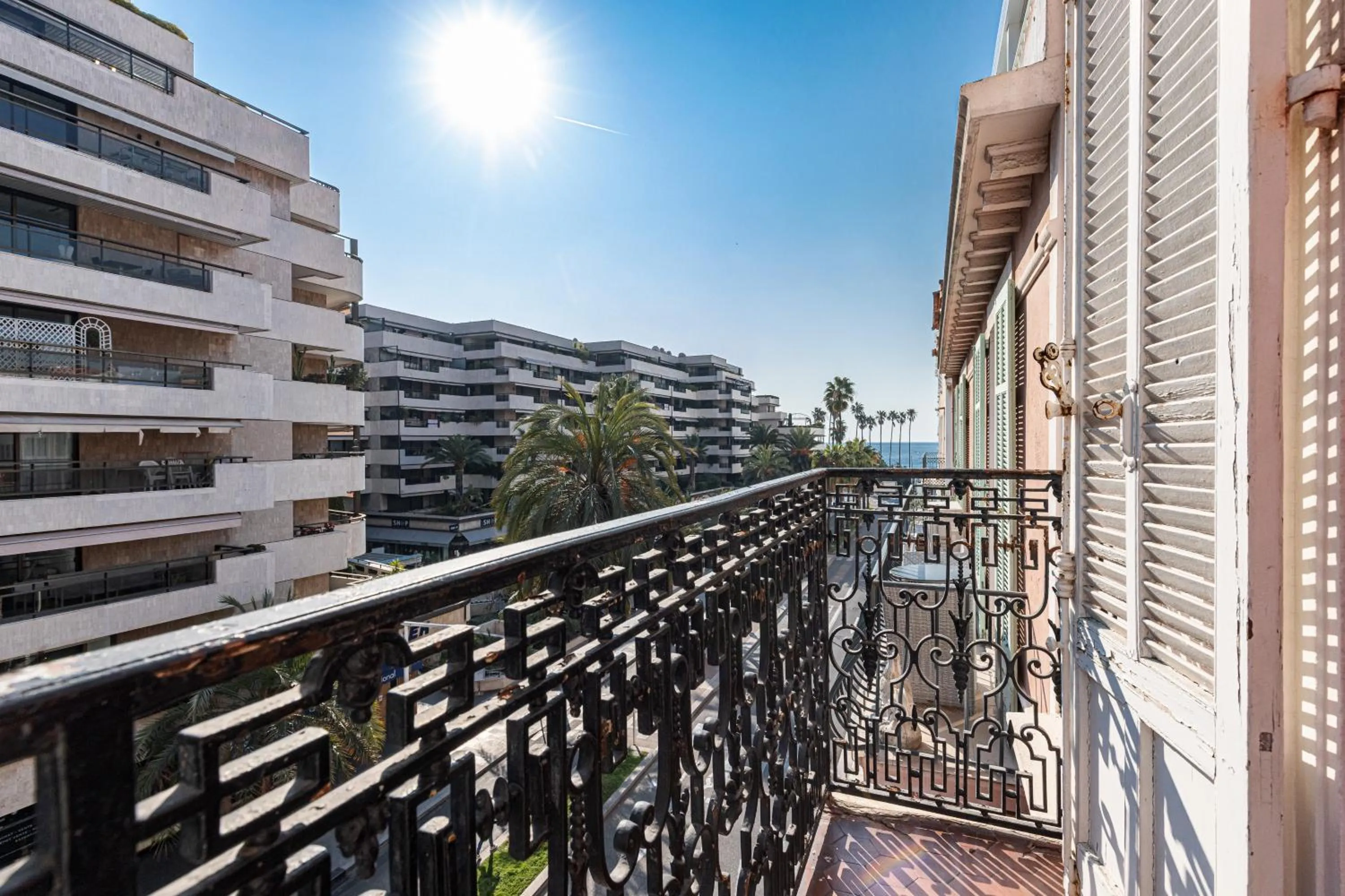 Balcony/Terrace in Naomi Cannes