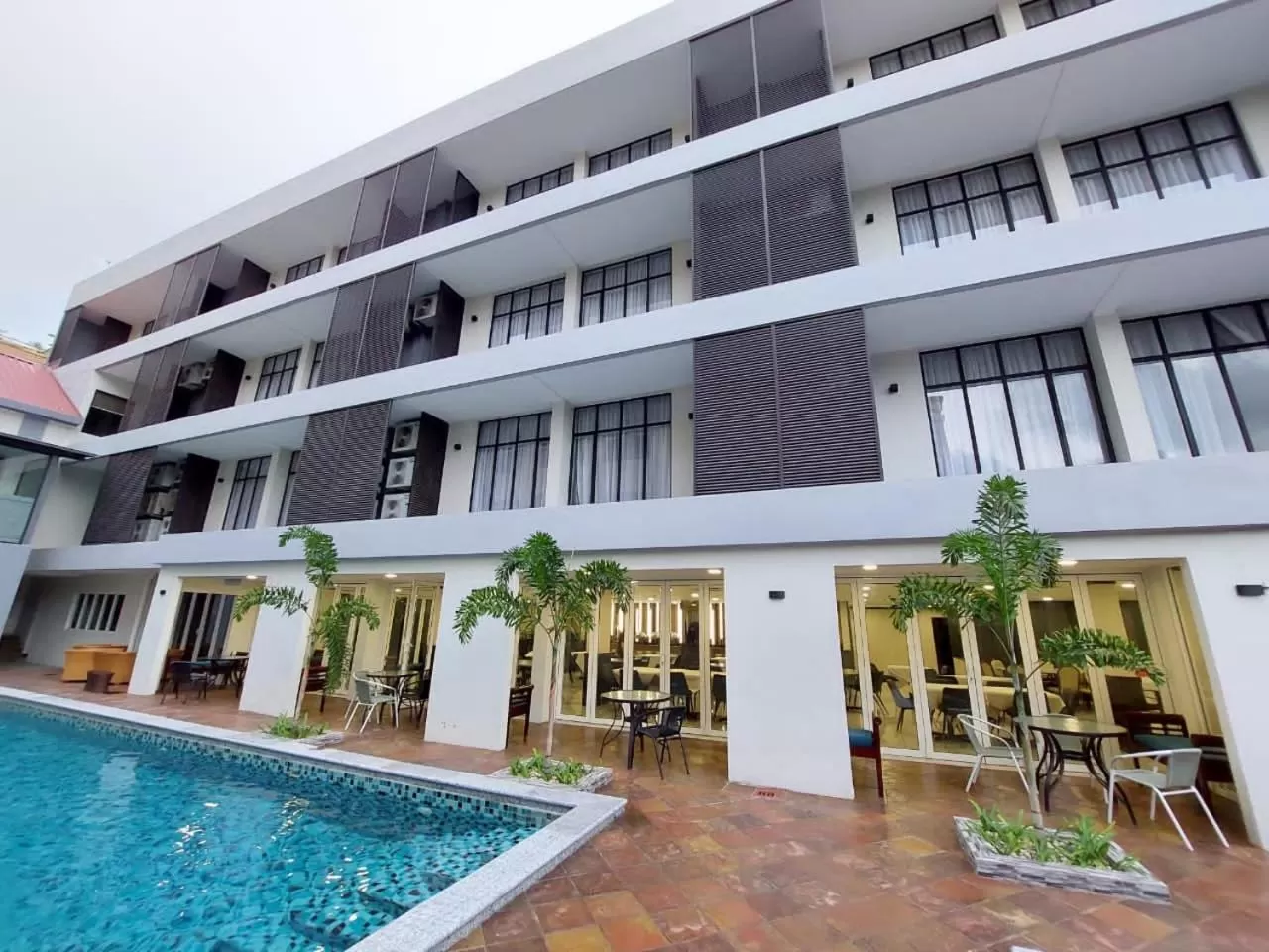 Swimming pool in CHRISTEE SUITES HOTEL