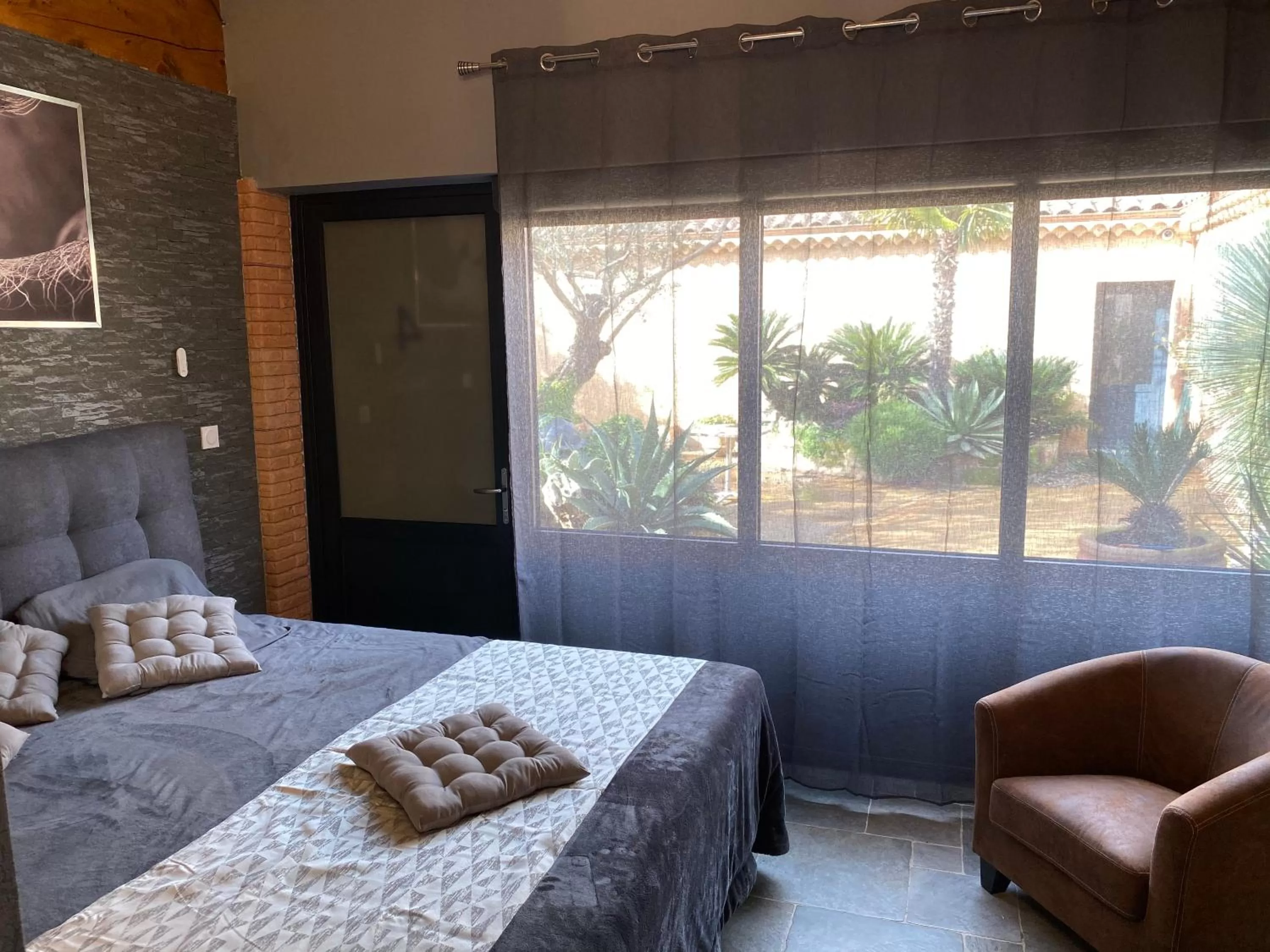 Bed in HOTEL NATURE LE LOFT