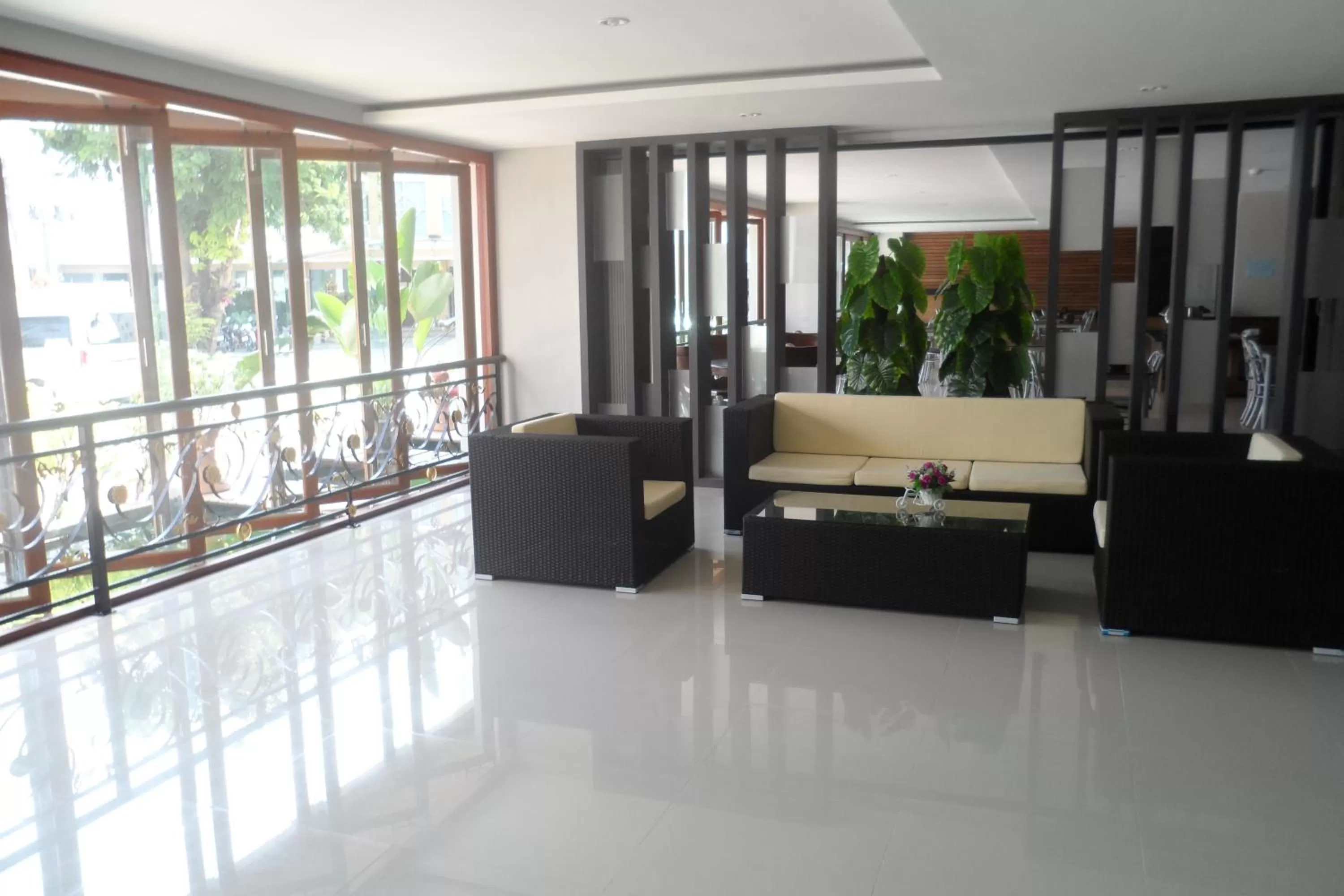 Lobby or reception in Pangviman Place Resotel SHA Plus