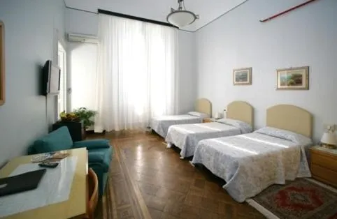 Photo of the whole room, Bed in Hotel Mediterranee