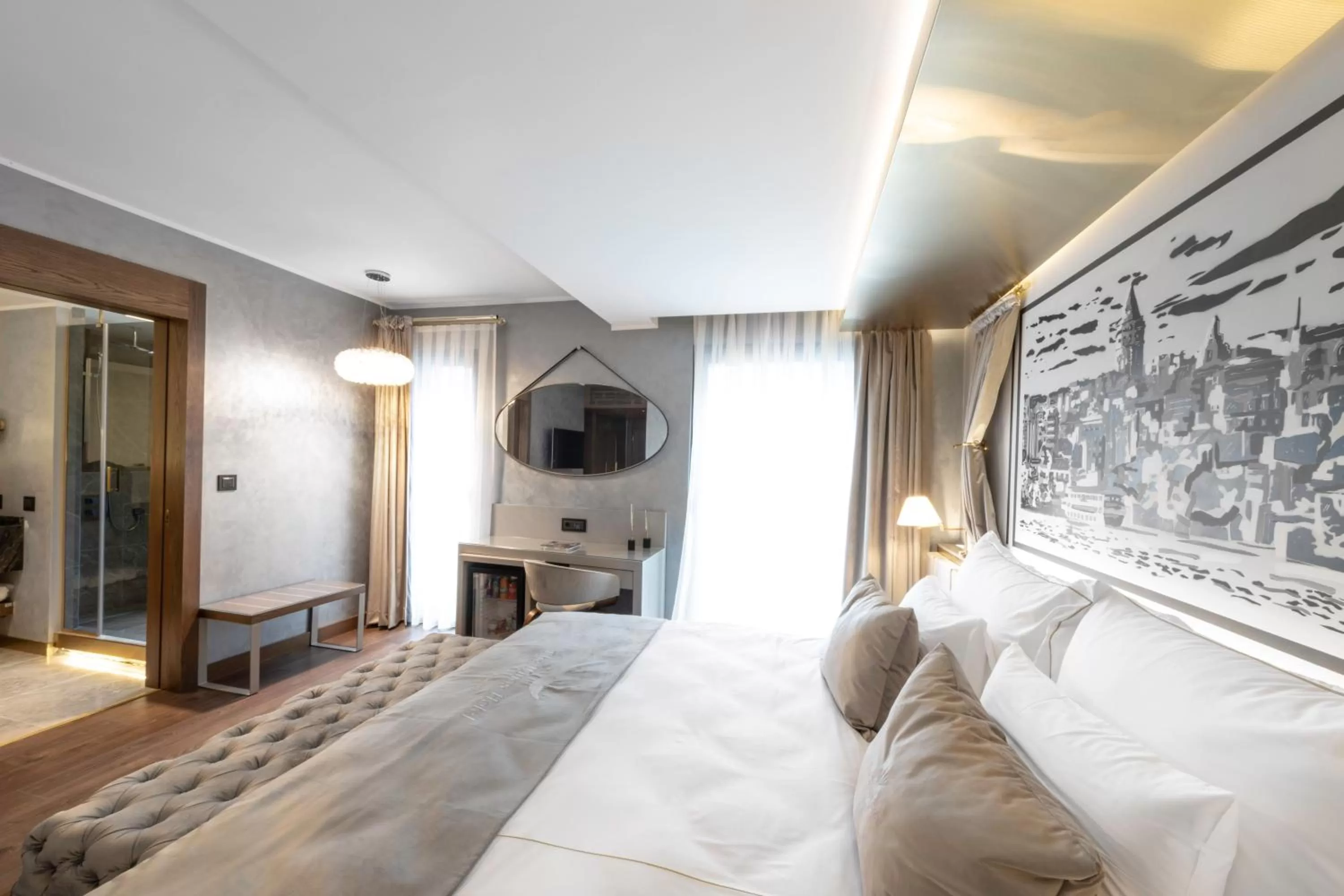 Photo of the whole room, Bed in The Wings Hotel Istanbul