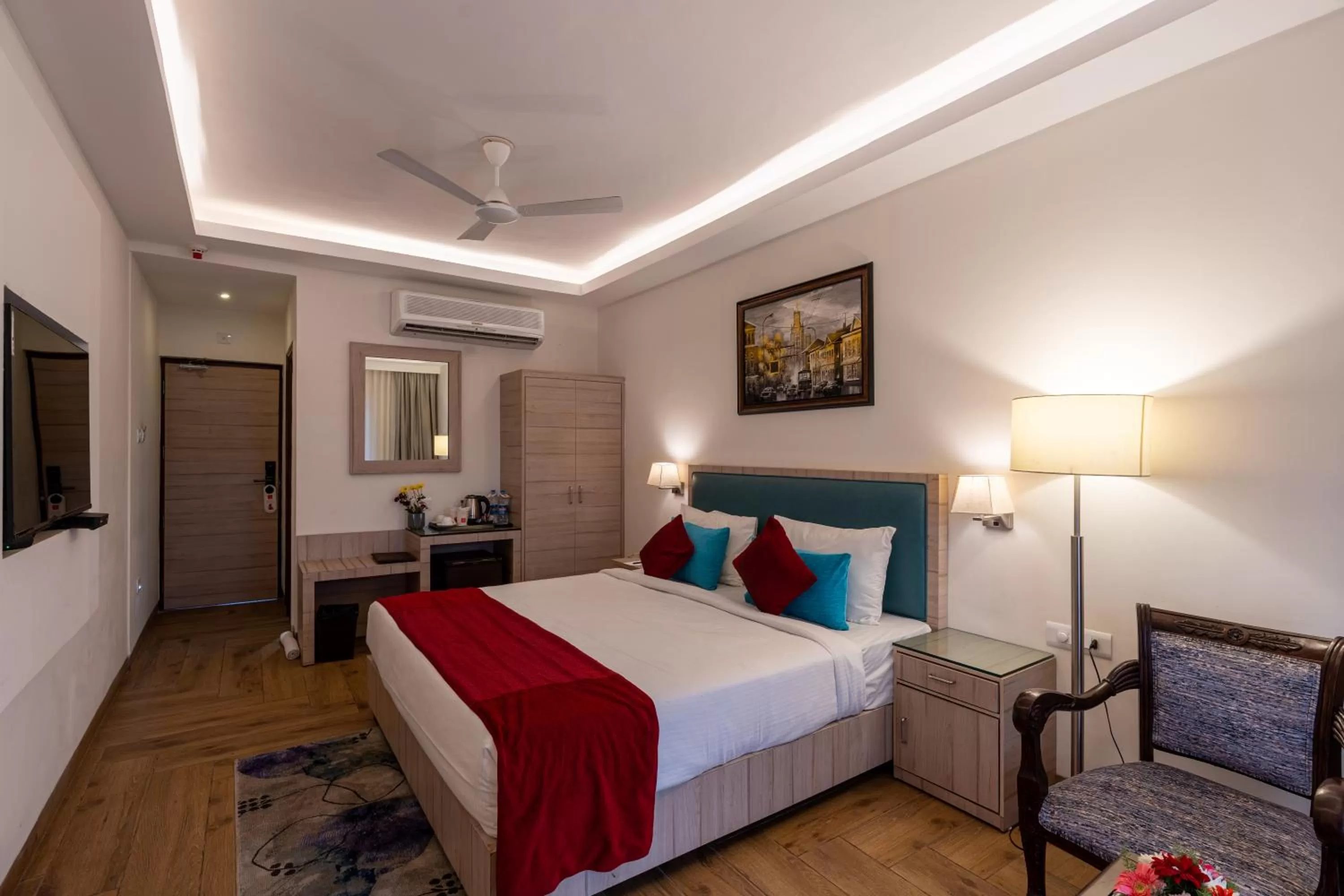 Bed in Le Seasons Resort