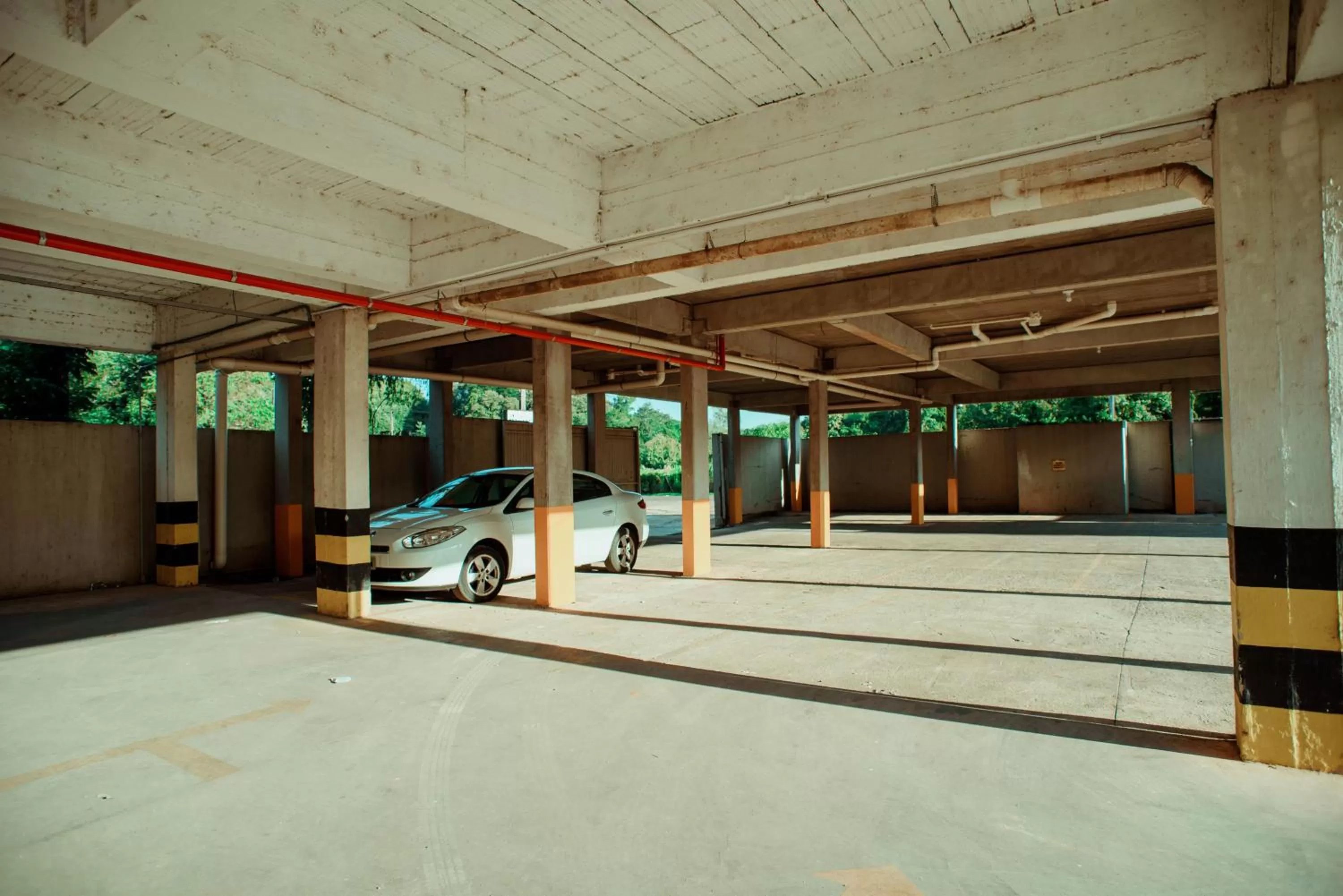 Parking in Vallér Montanha Hotel