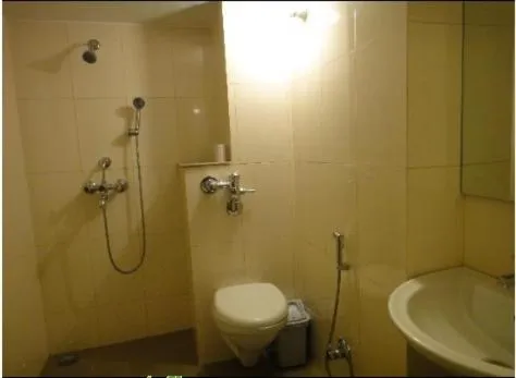 Bathroom in Jaiwana Haveli