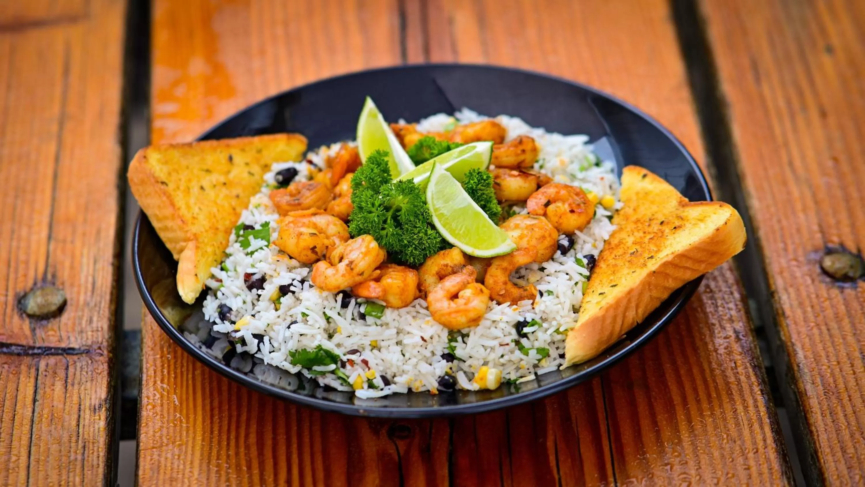 Restaurant/places to eat in Genas's Sierra Inn & Restaurant