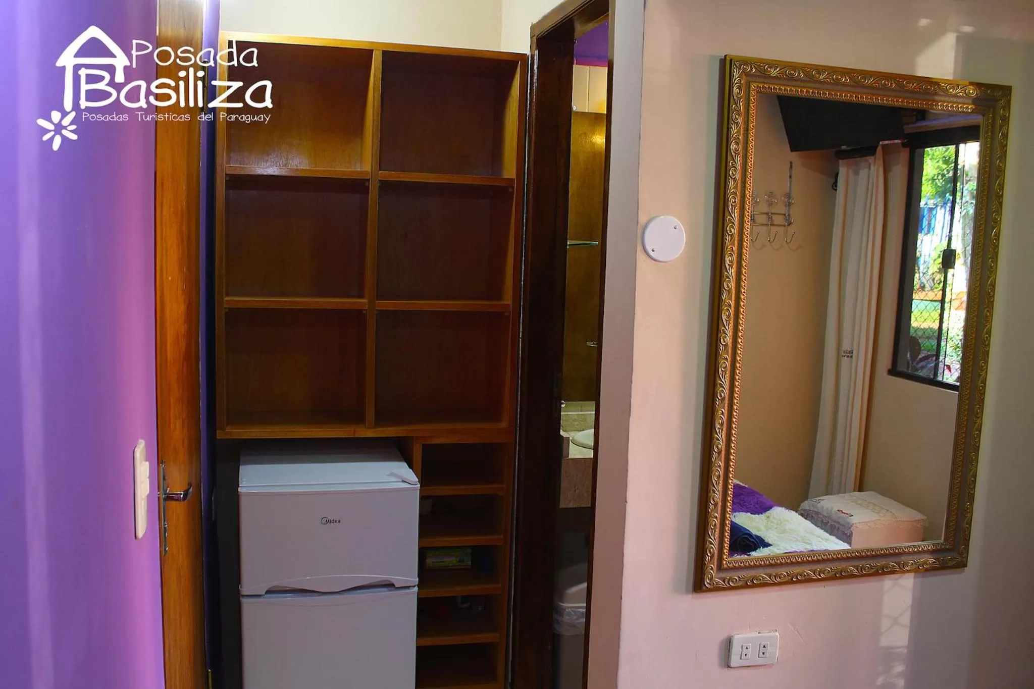 Photo of the whole room in Posada Basiliza, Encarnación PY