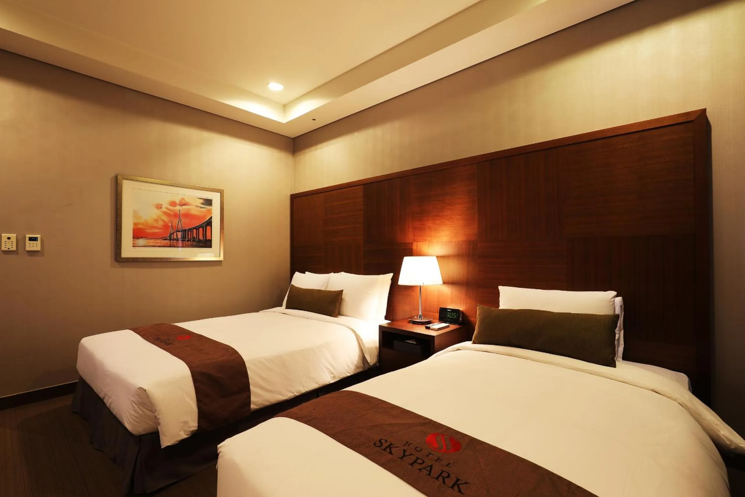 Bed in Bridge Hotel Incheon Songdo