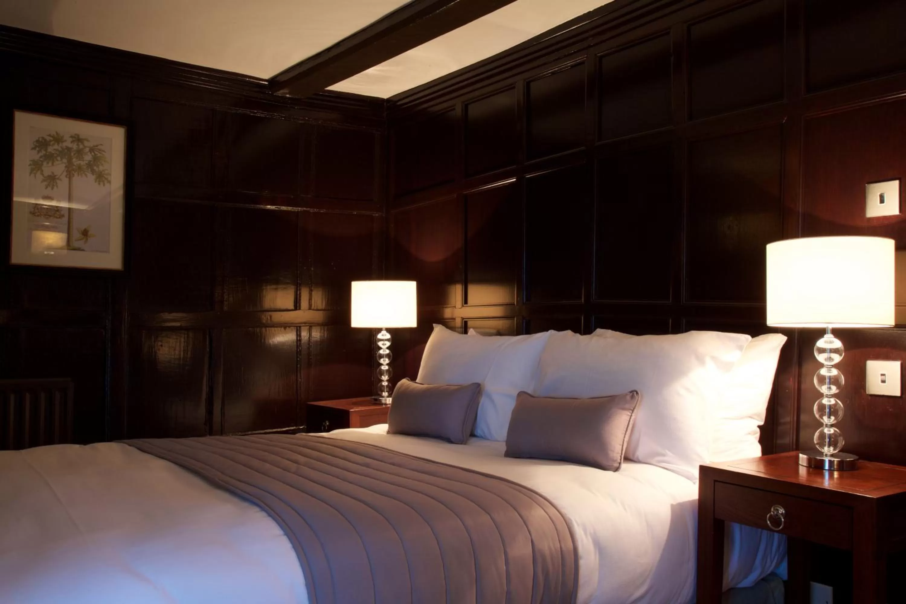 Bedroom, Bed in The Talbot Inn