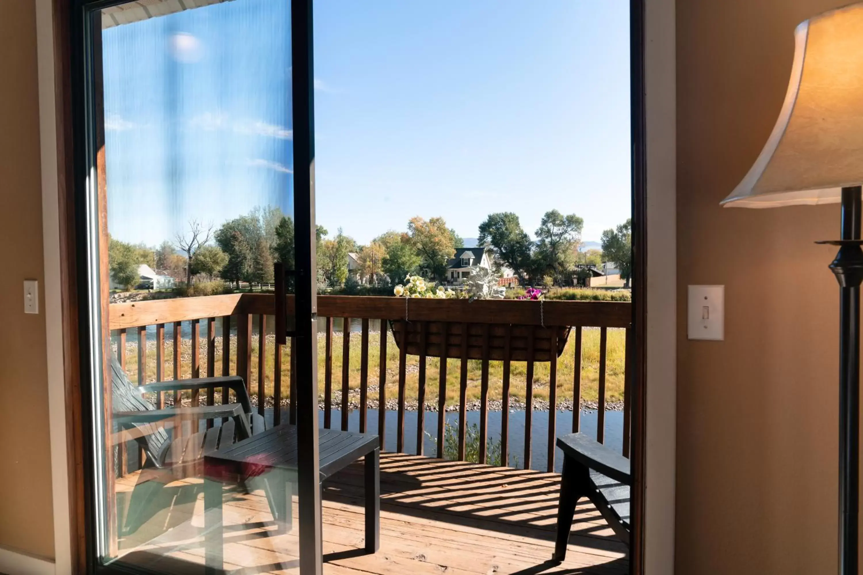 Deluxe Double Room with Balcony in Riviera Motor Lodge Deluxe Double Room with Balcony in Riviera Motor Lodge