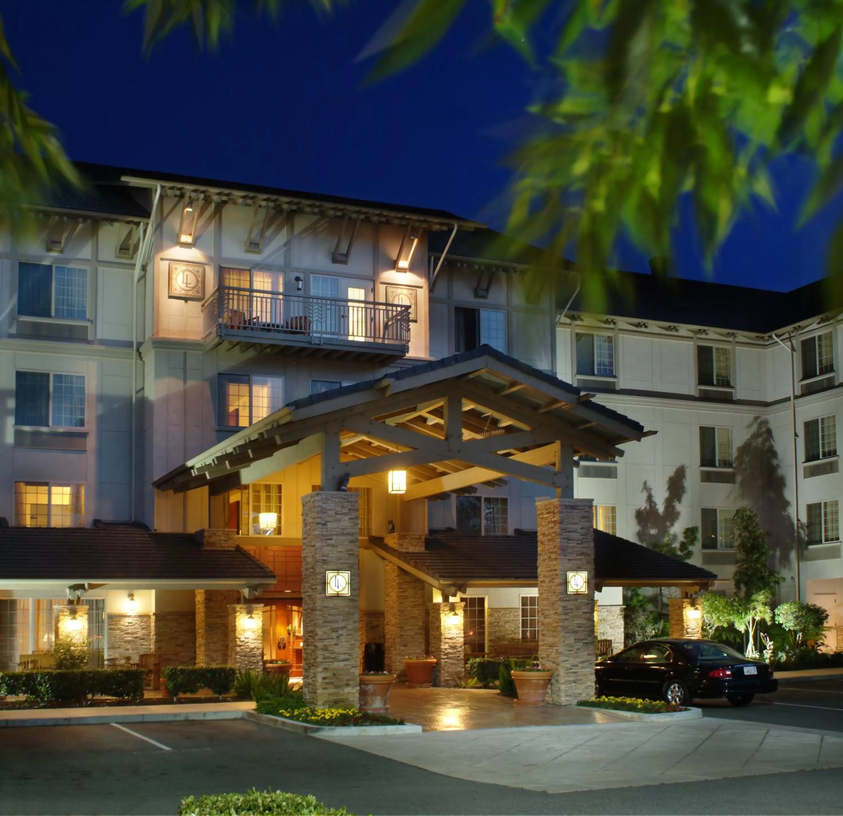 Larkspur Landing Extended Stay Suites Bellevue
