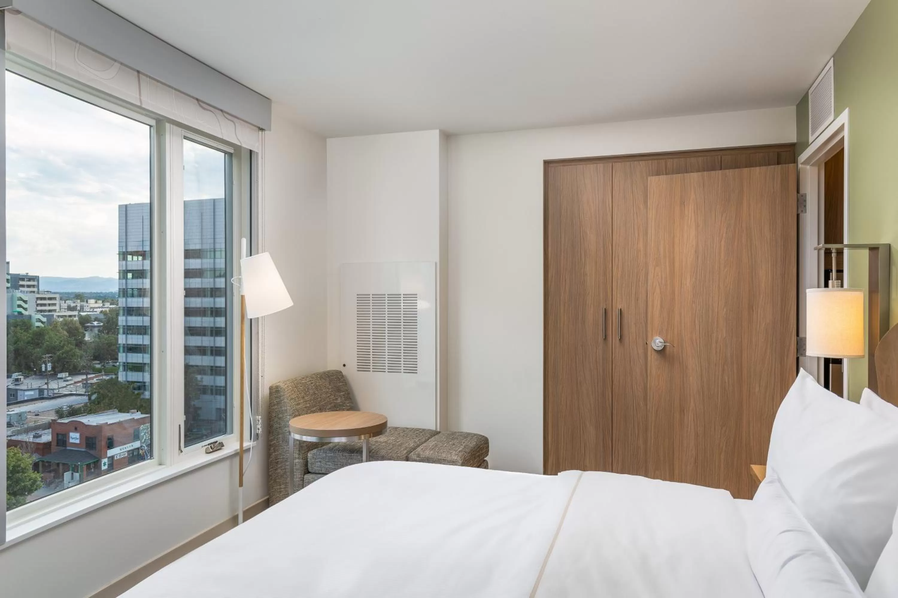 Photo of the whole room, Bed in Element Denver Downtown East