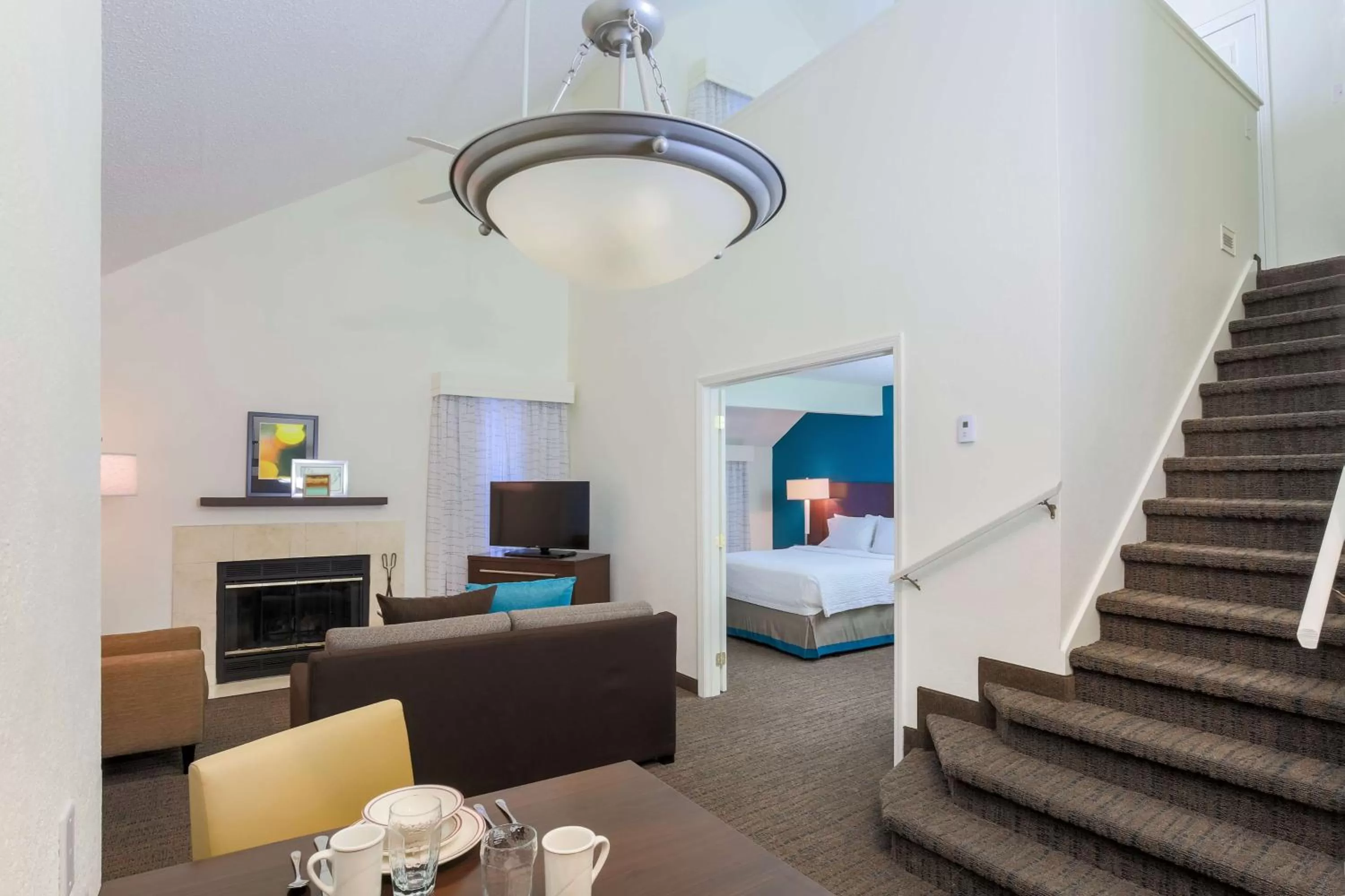 Photo of the whole room, Bed in Hawthorn Suites by Wyndham Tinton Falls