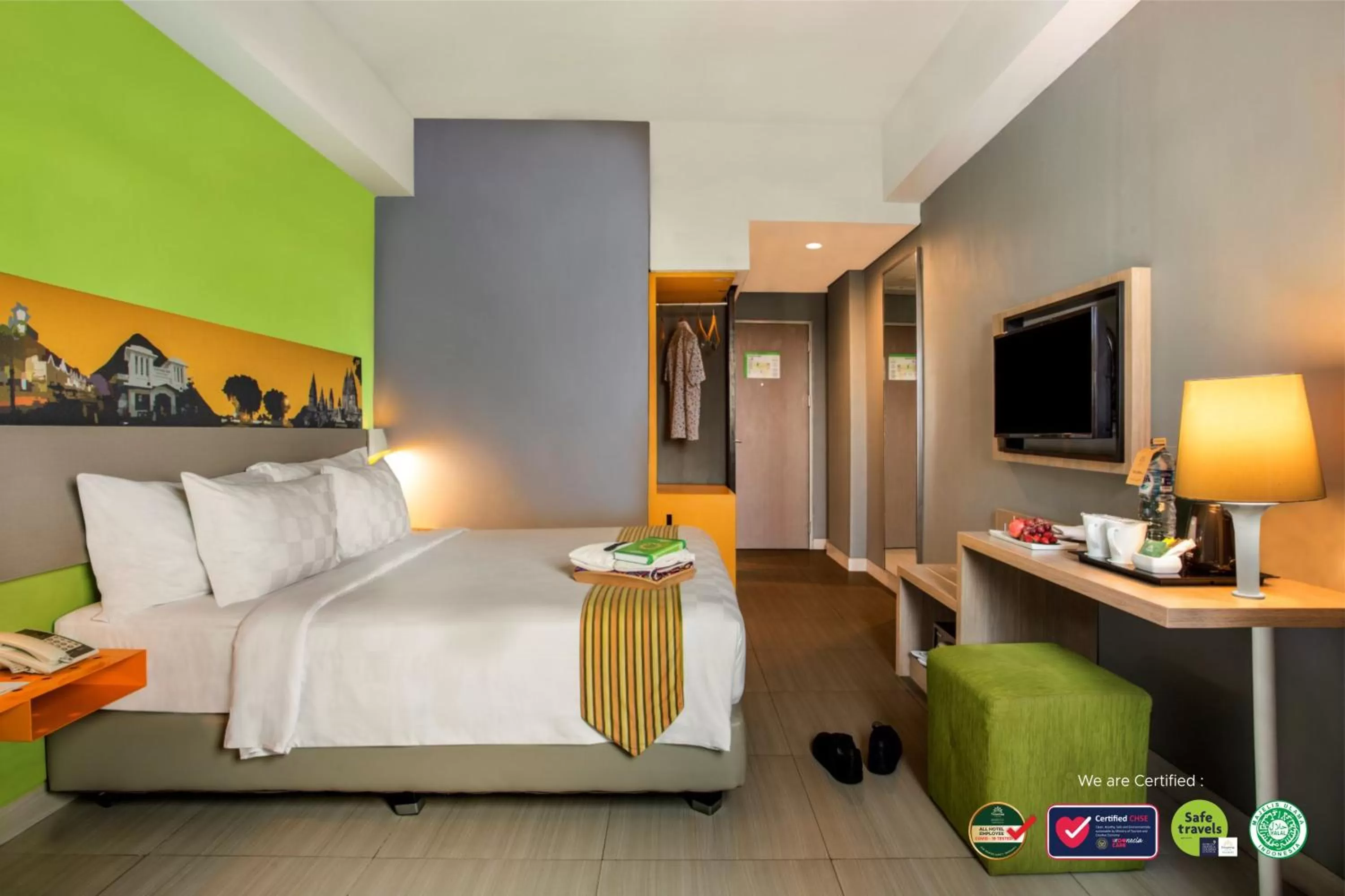 Property building, Bed in KHAS Malioboro Hotel