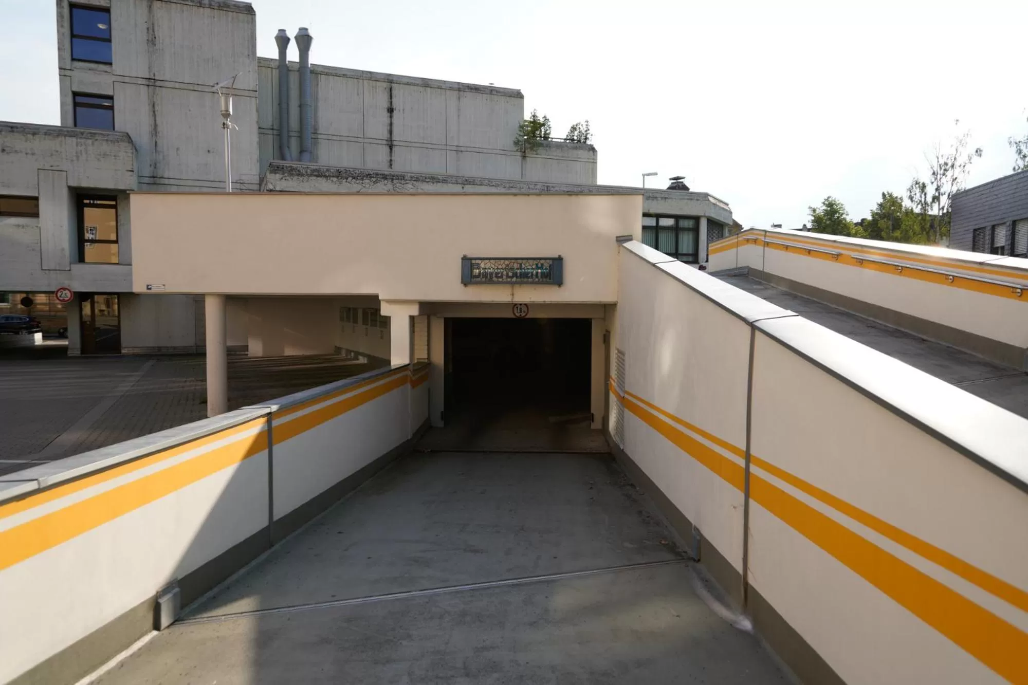 Parking in Hotel Bayerischer Hof