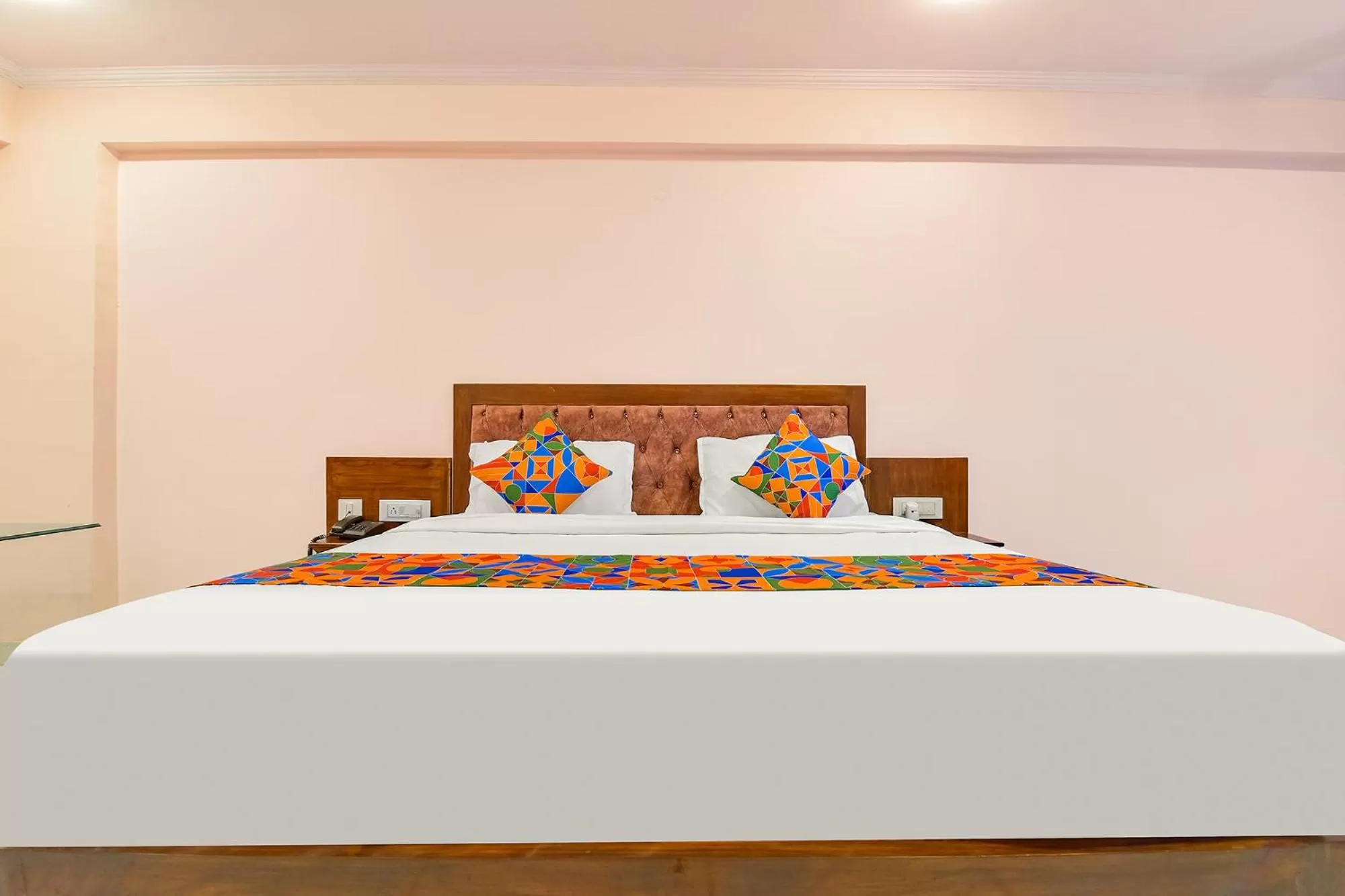 Bed in FabHotel JBS Heritage