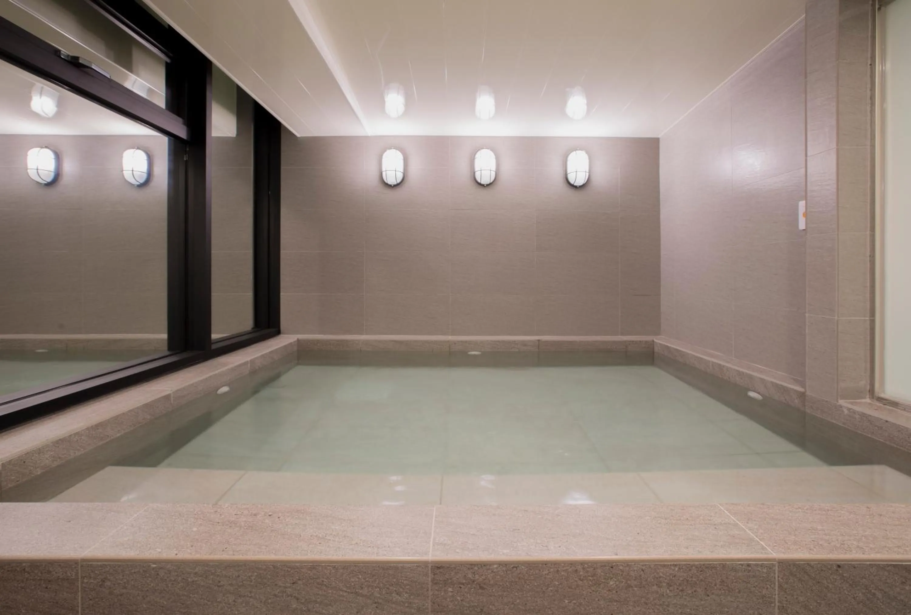 Public Bath in Single Inn-Kaohsiung Station