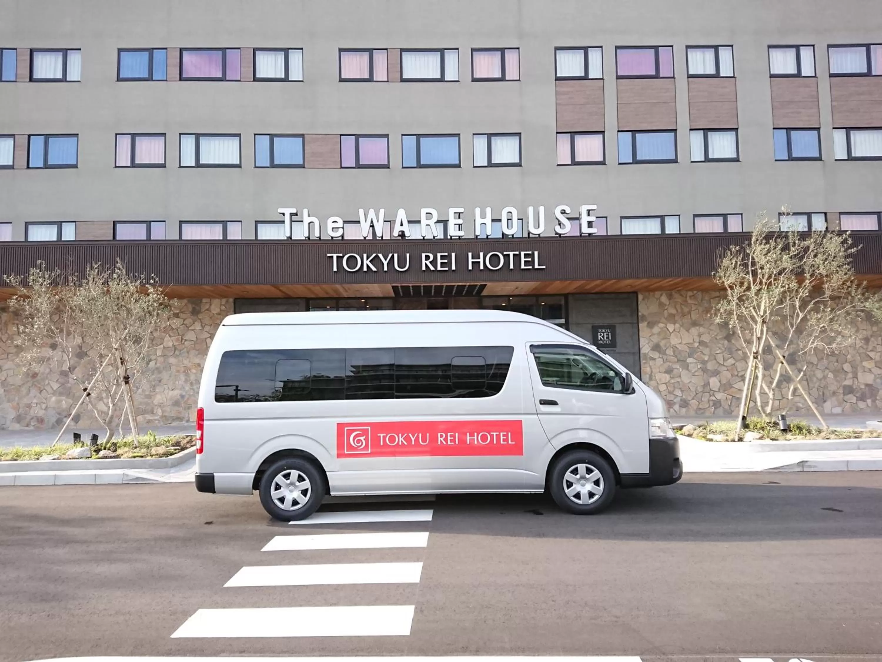 Property building in Kawasaki King Skyfront Tokyu REI Hotel