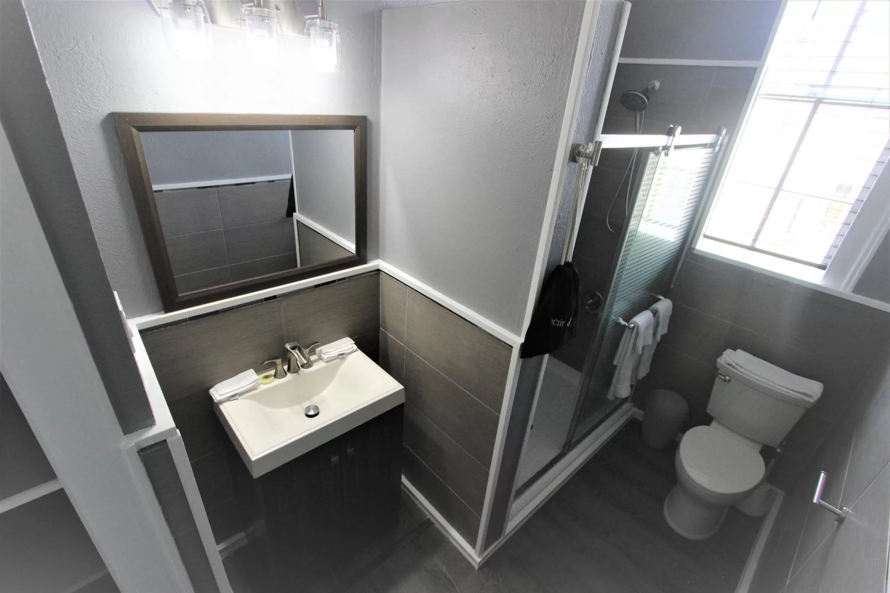 Bathroom in The George Manor