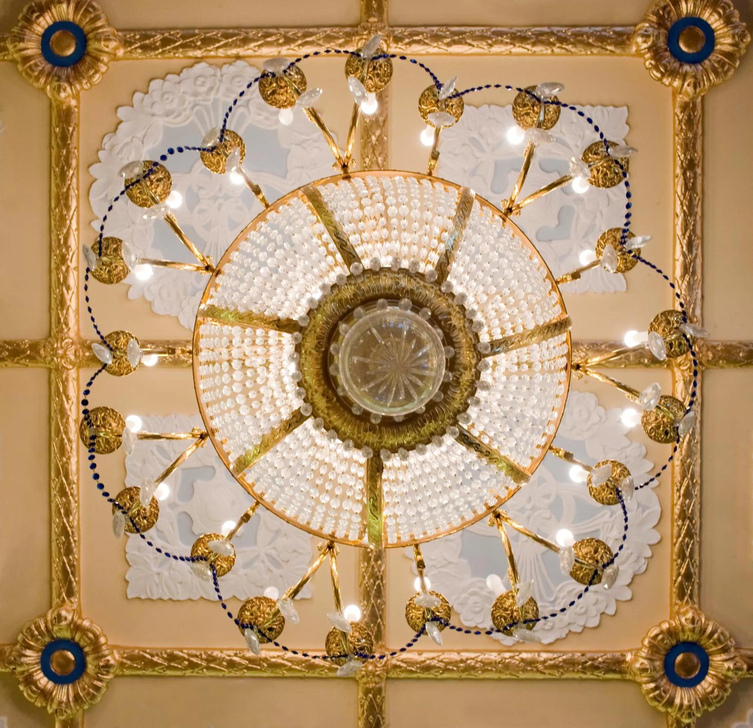 Property building in Hotel Regina Palace