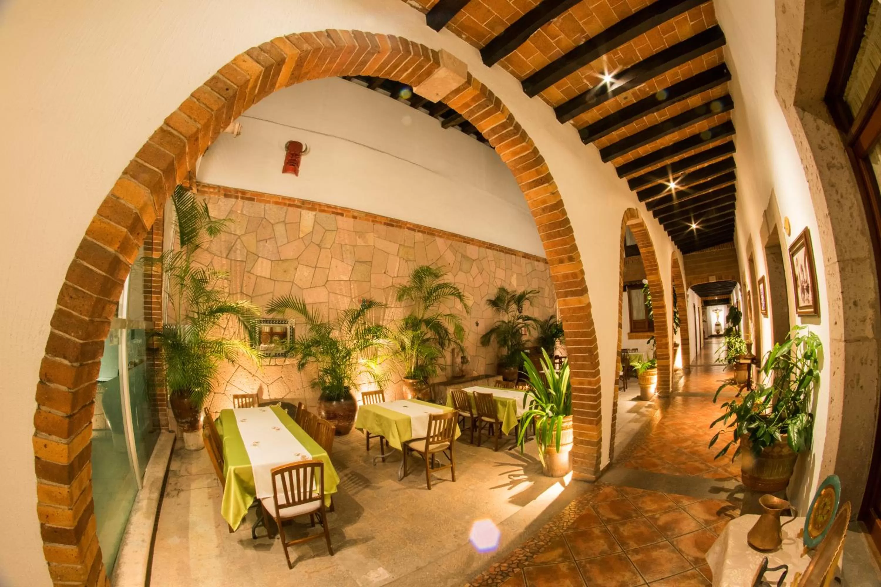 Patio in Hotel Mesón de los Remedios