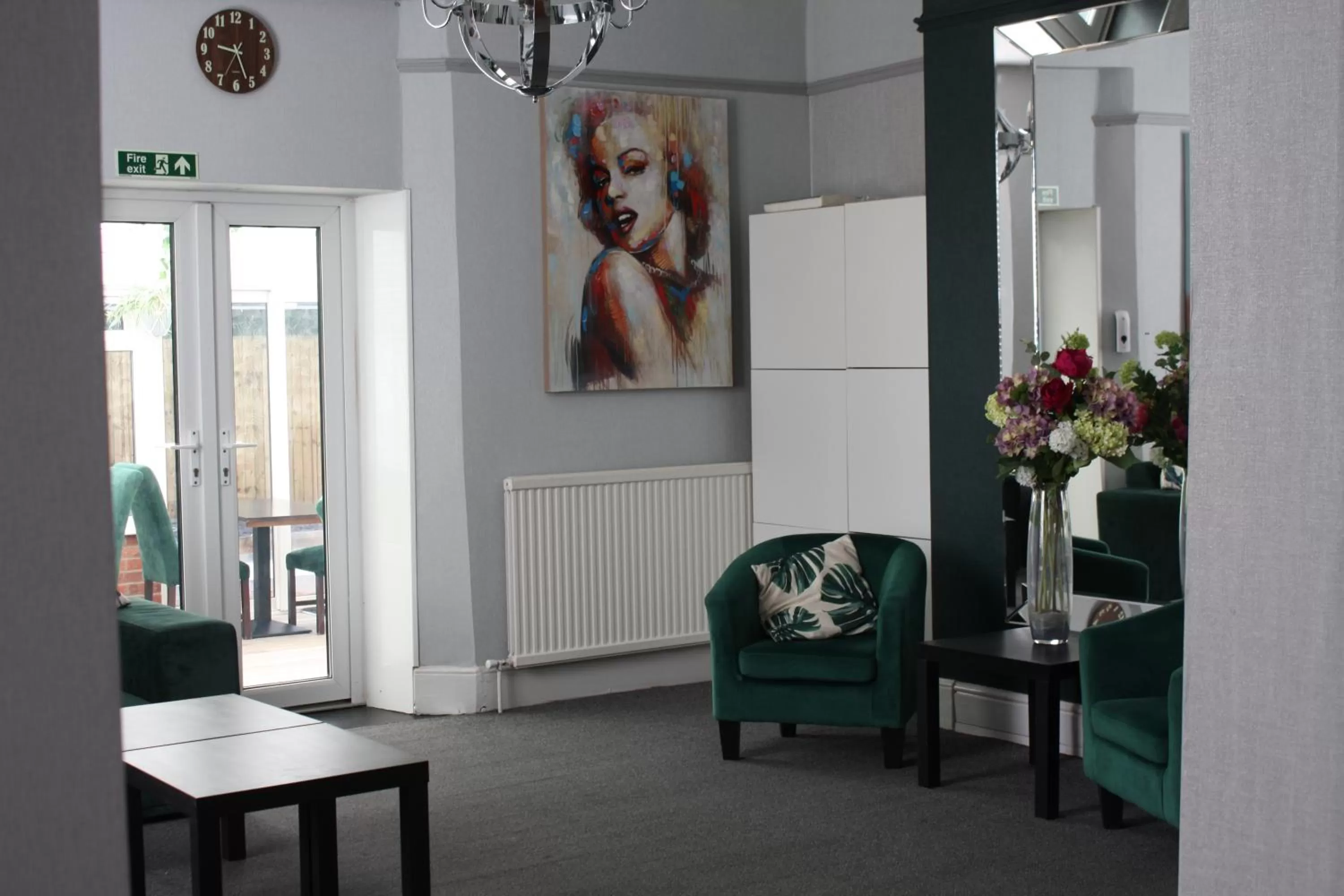 Living room, Seating Area in Watton Vibe Hotel