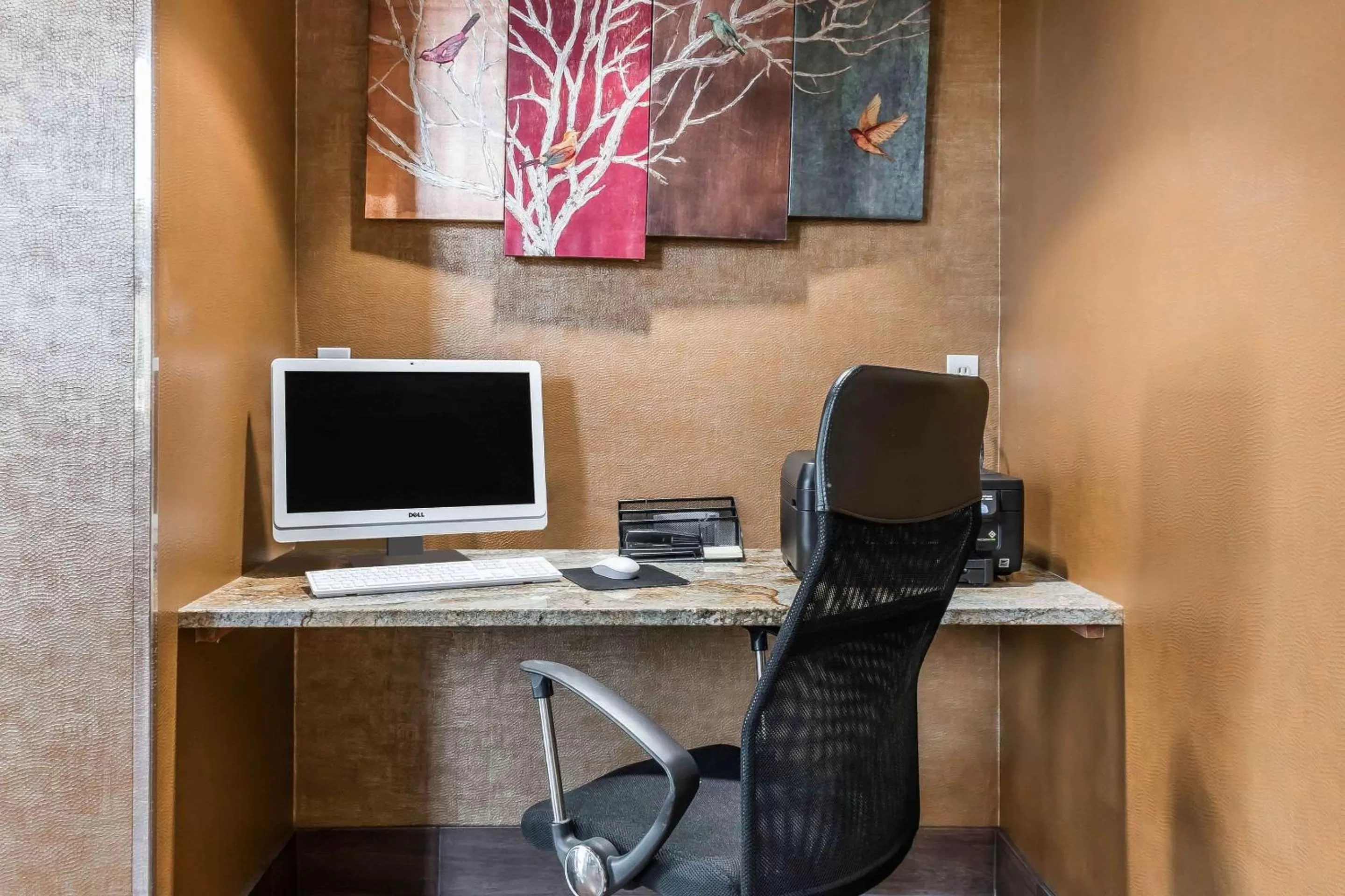 On site in Comfort Inn Pine Grove I-81 Hershey Area