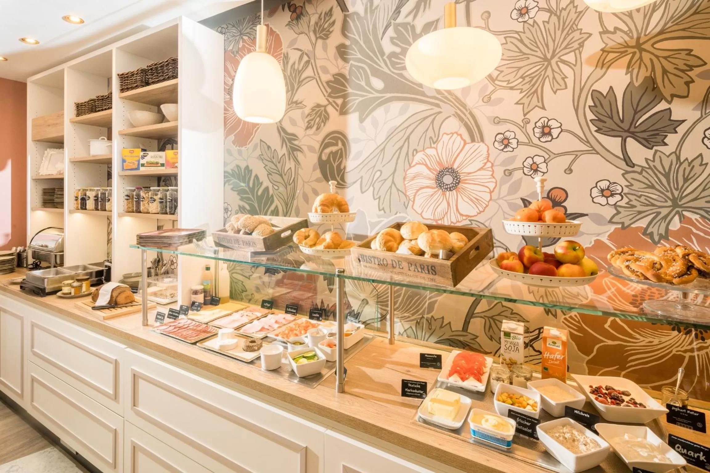 Food in Hotel Germania