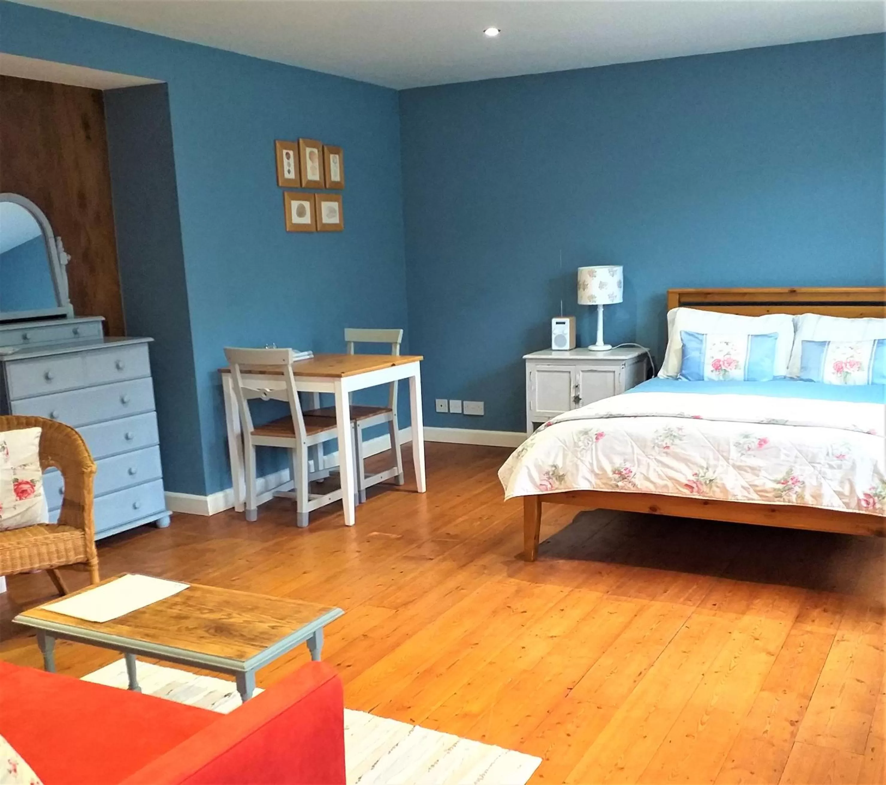 Bedroom in Lobhill Farmhouse Bed and Breakfast and Self Catering Accommodation