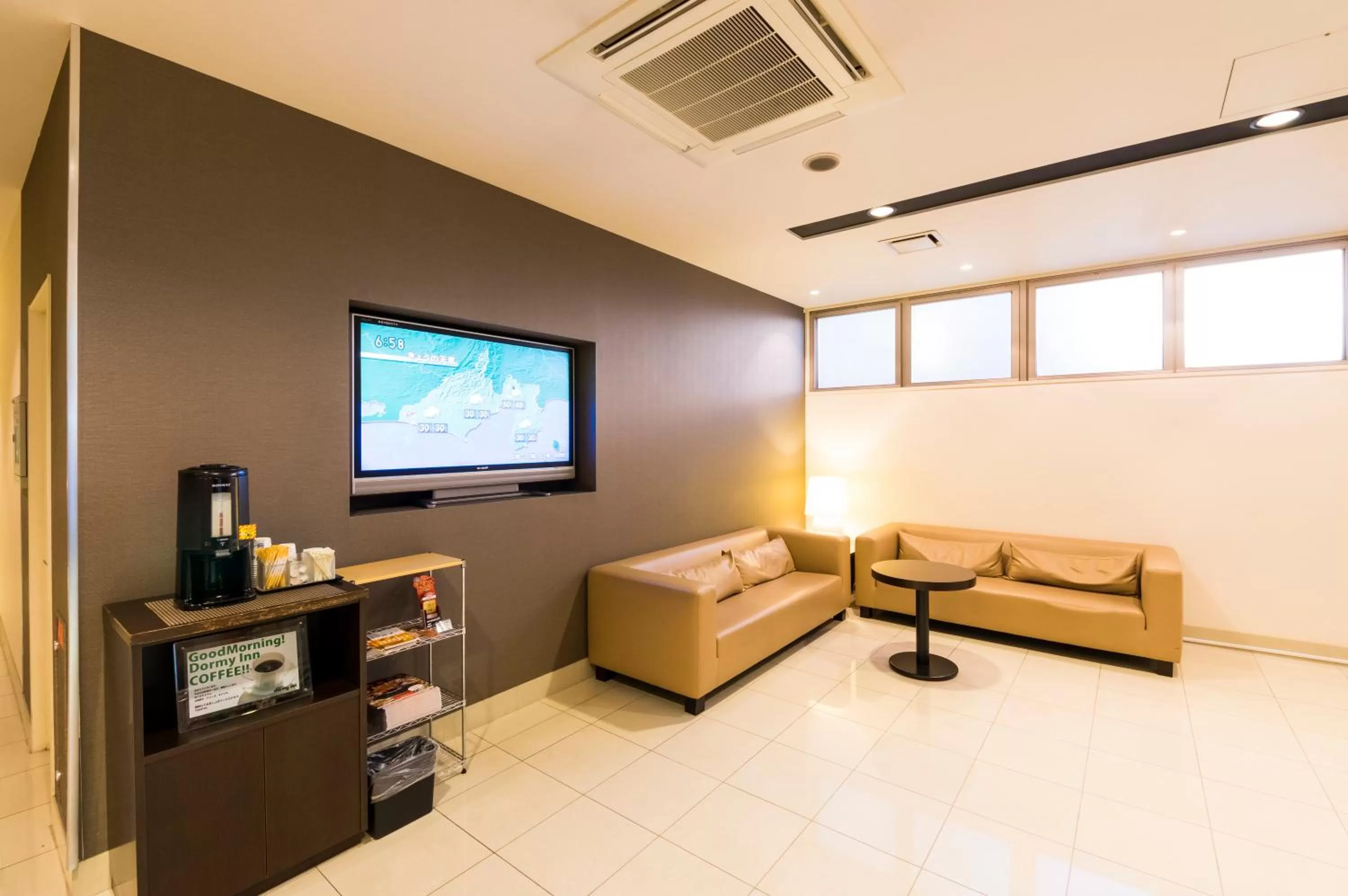 Lobby or reception in Dormy Inn Express Mikawaanjo