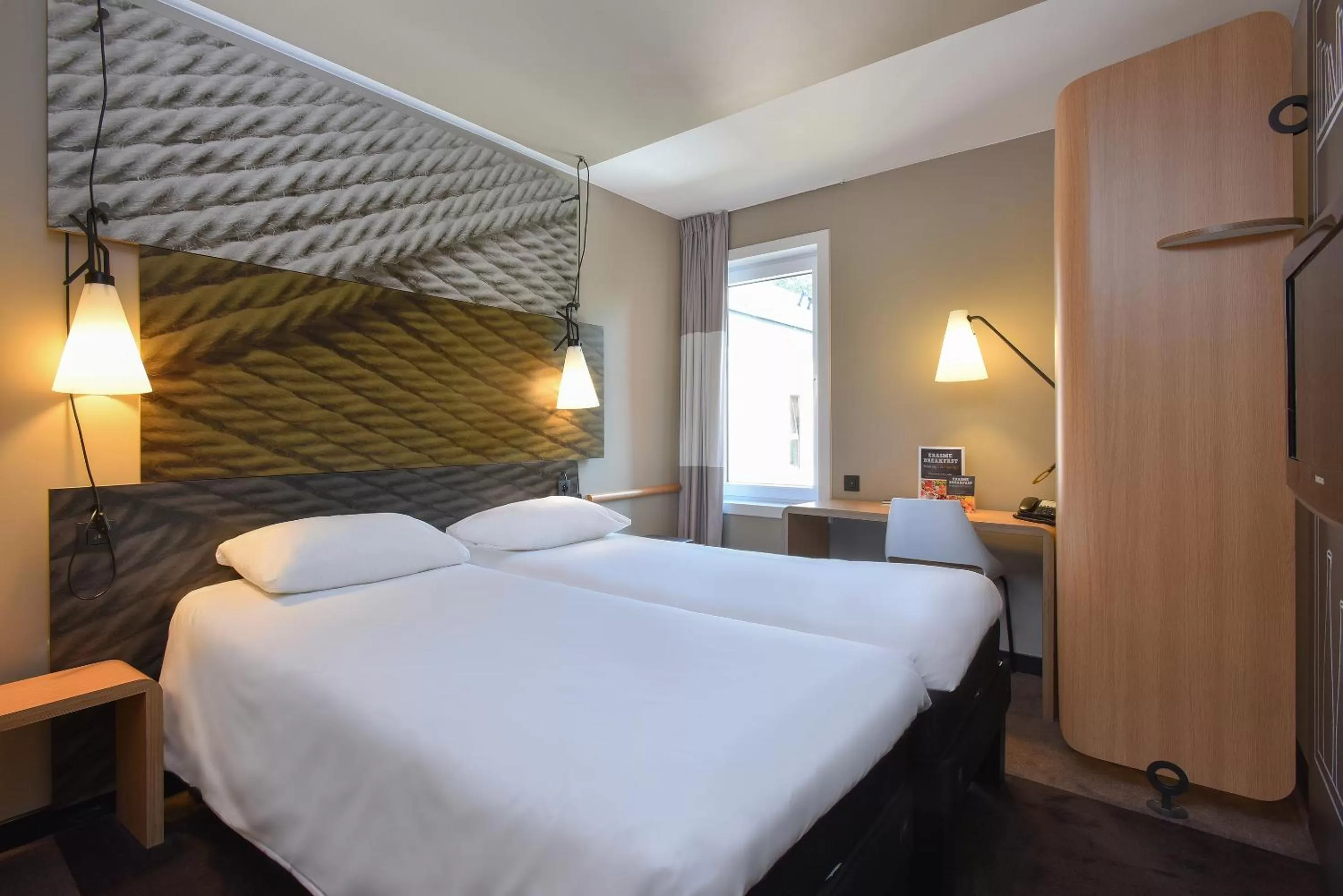 bunk bed, Bed in Ibis Brussels Erasmus