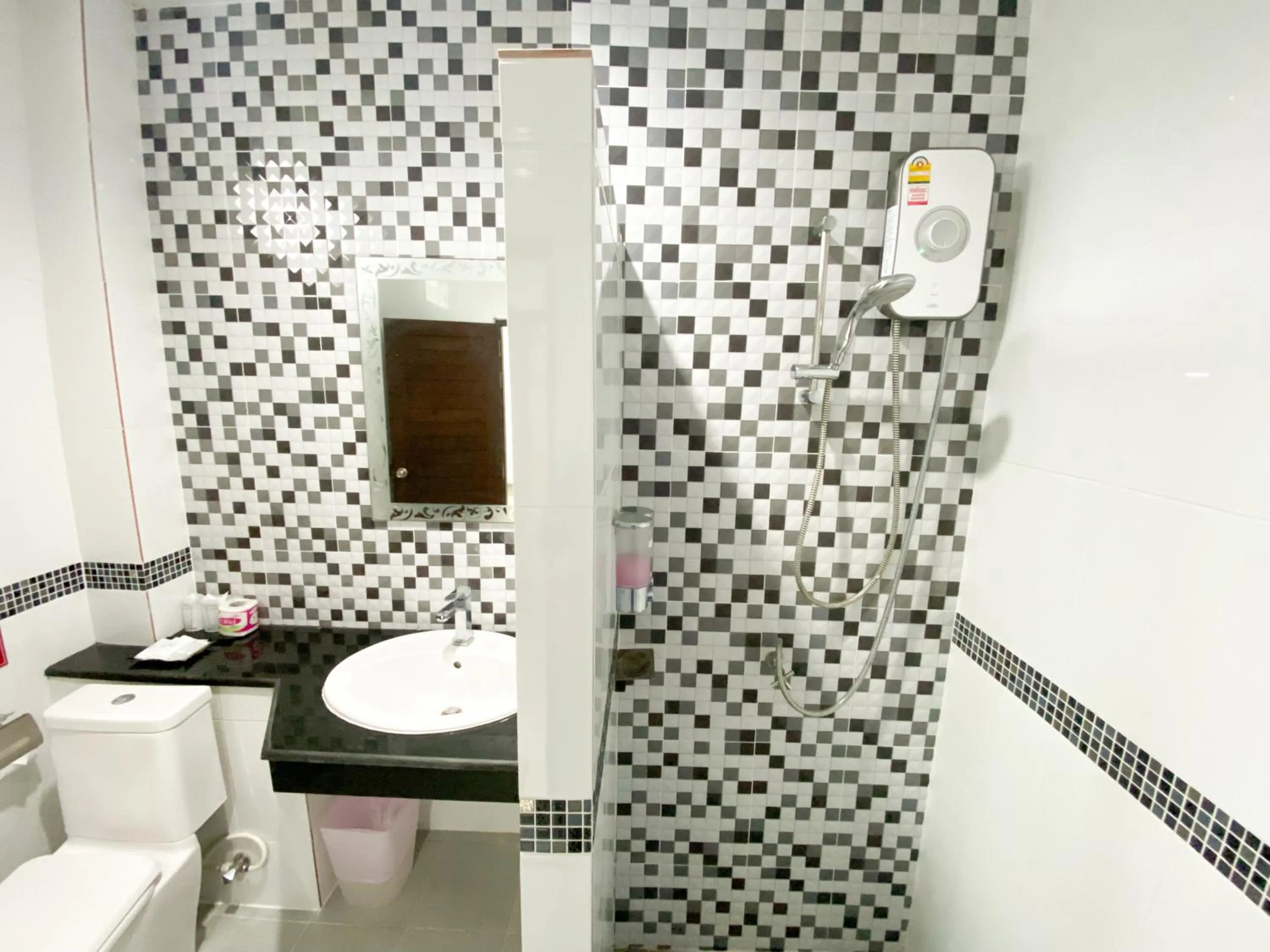Toilet in Hatzanda Lanta Resort - SHA Extra Plus
