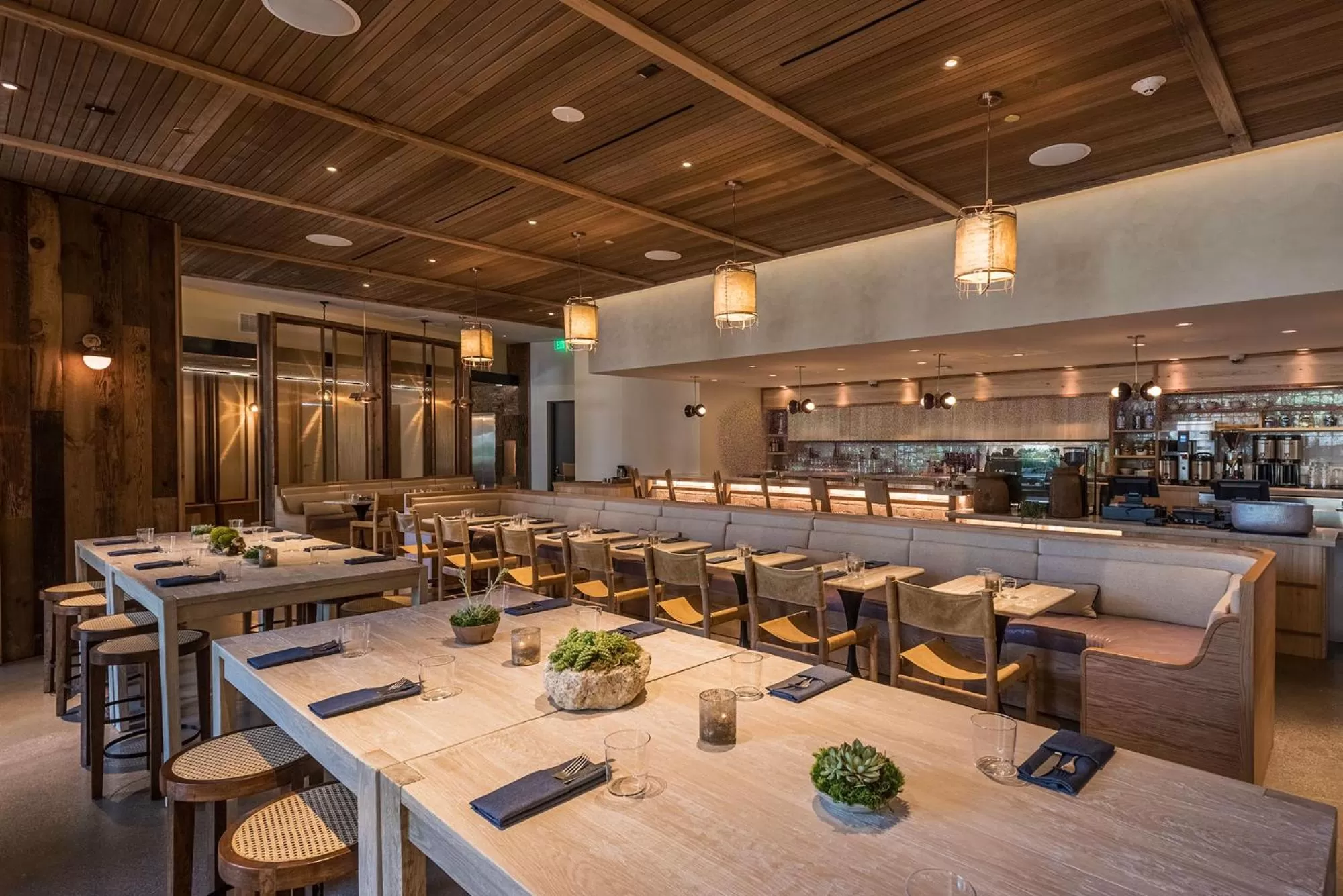 Restaurant/places to eat in 1 Hotel West Hollywood