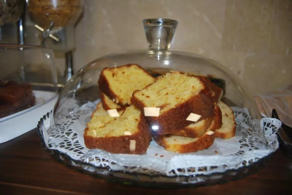 Buffet breakfast in Hotel Arangues