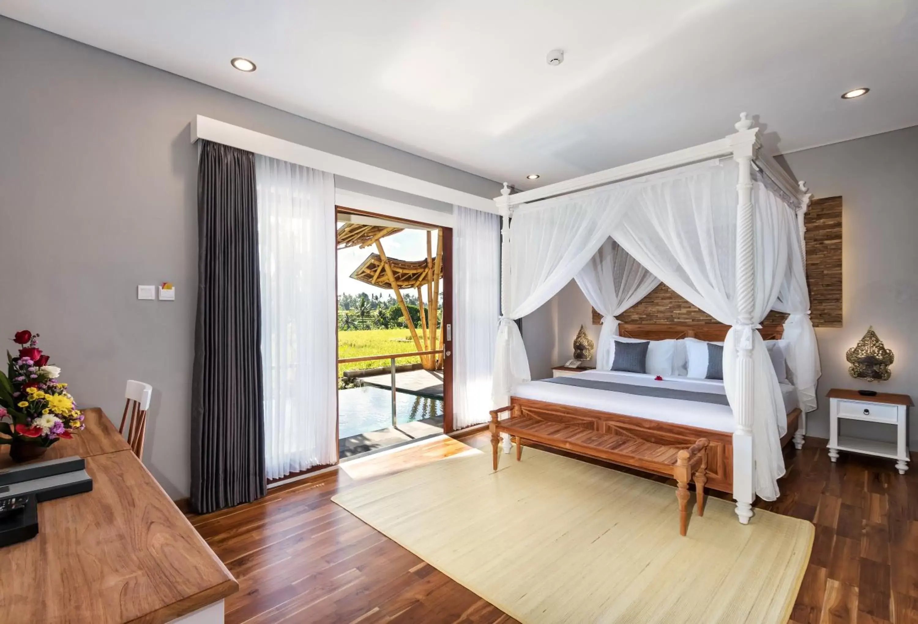 Suite Room with Free Benefit in Wadari Retreat Villa Ubud Suite Room with Free Benefit in Wadari Retreat Villa Ubud
