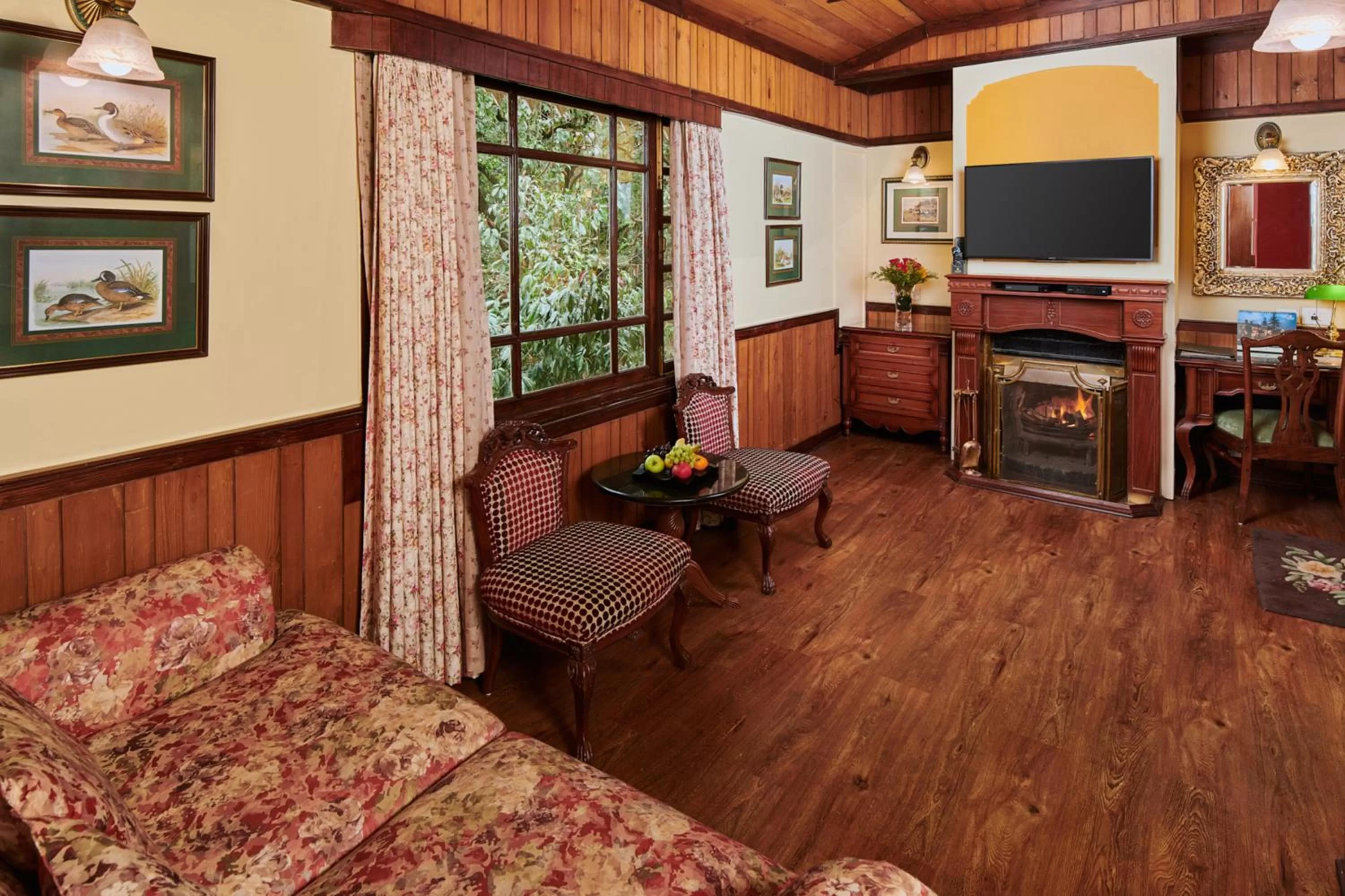 TV and multimedia in Mayfair Darjeeling