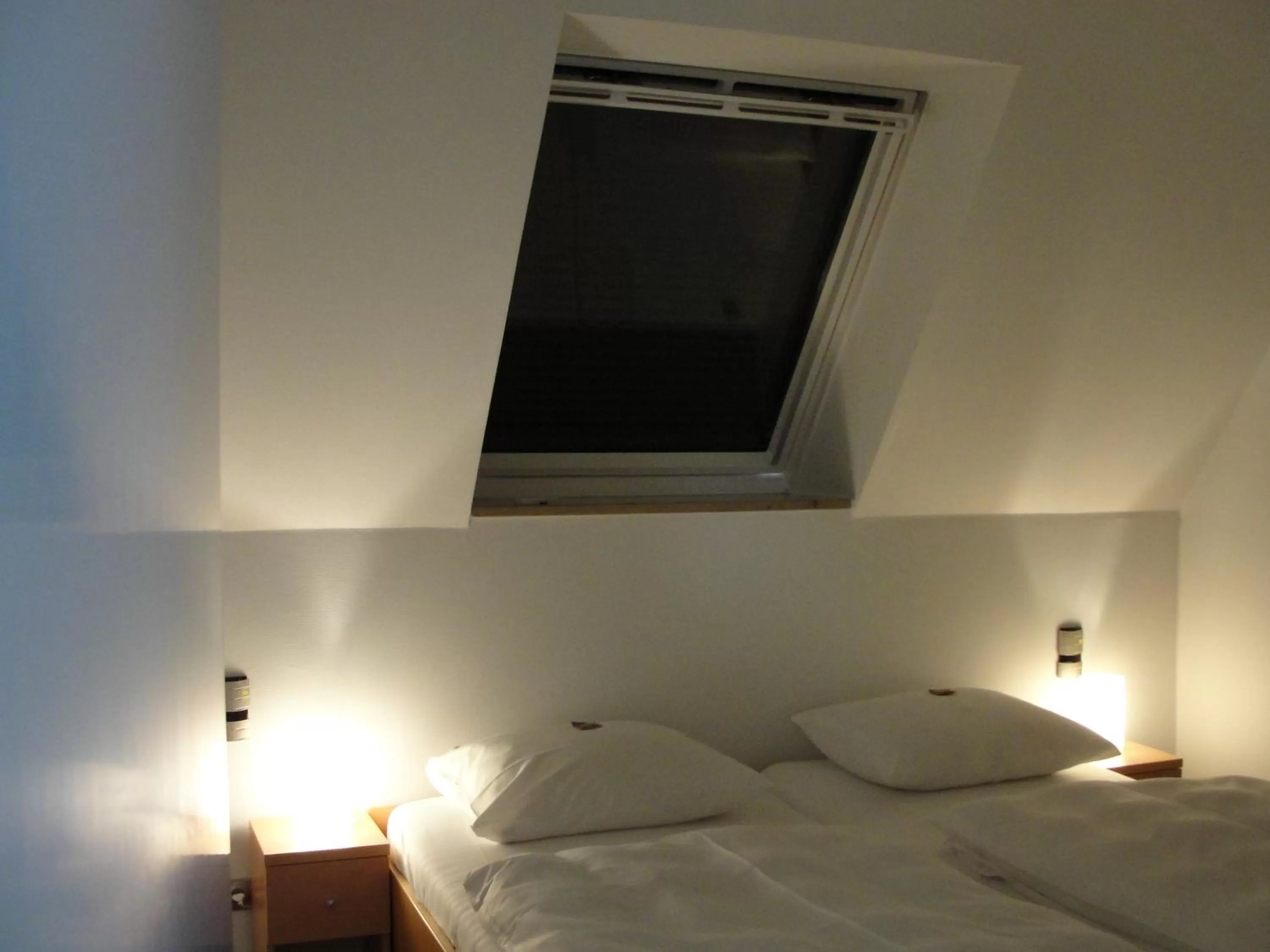 Bedroom, Bed in Hotel Berliner Hof by Coffee Fellows Hotels