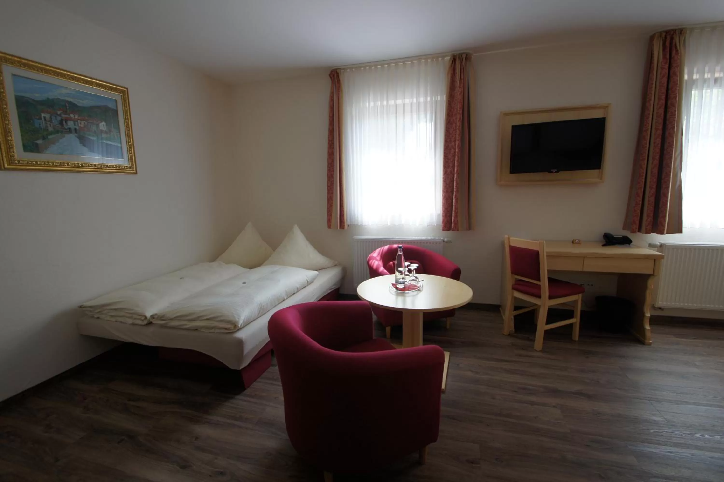 Photo of the whole room, Bed in Gasthof Schönau