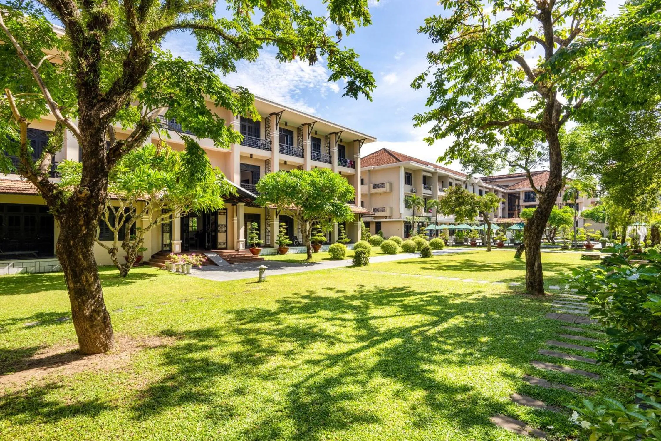Garden in HOI AN HISTORIC HOTEL